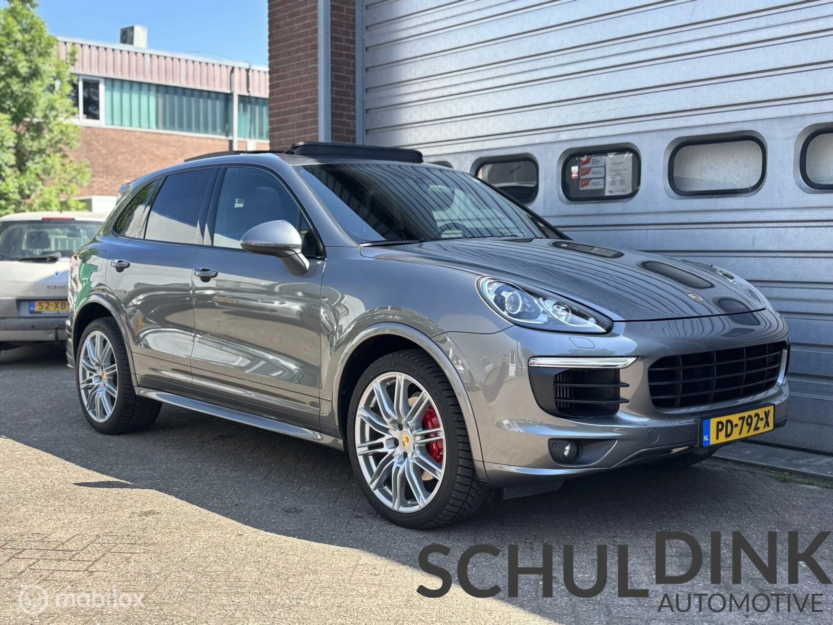 Hoofdafbeelding Porsche Cayenne