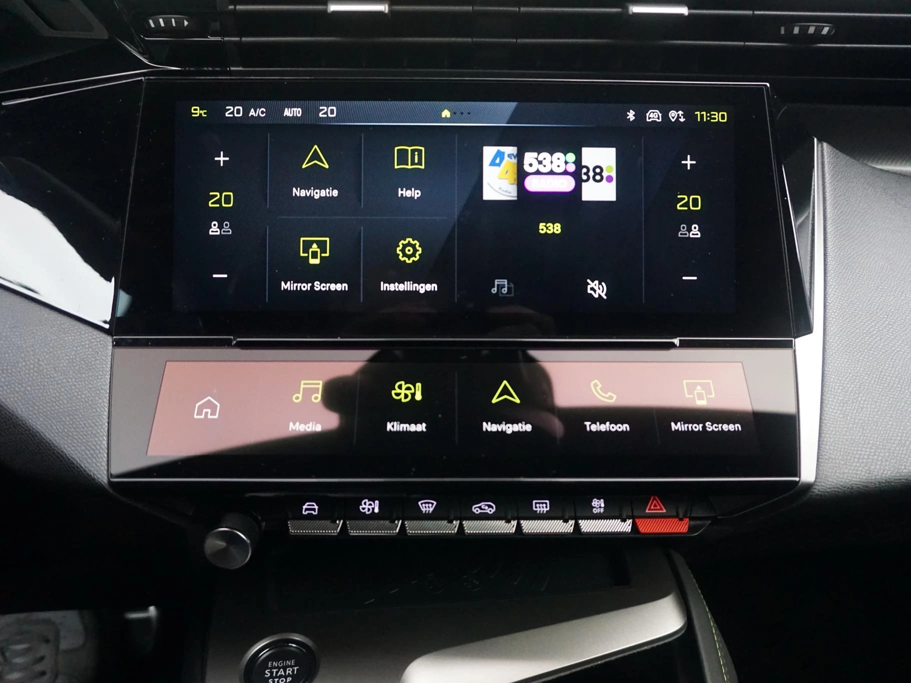 Hoofdafbeelding Peugeot e-308