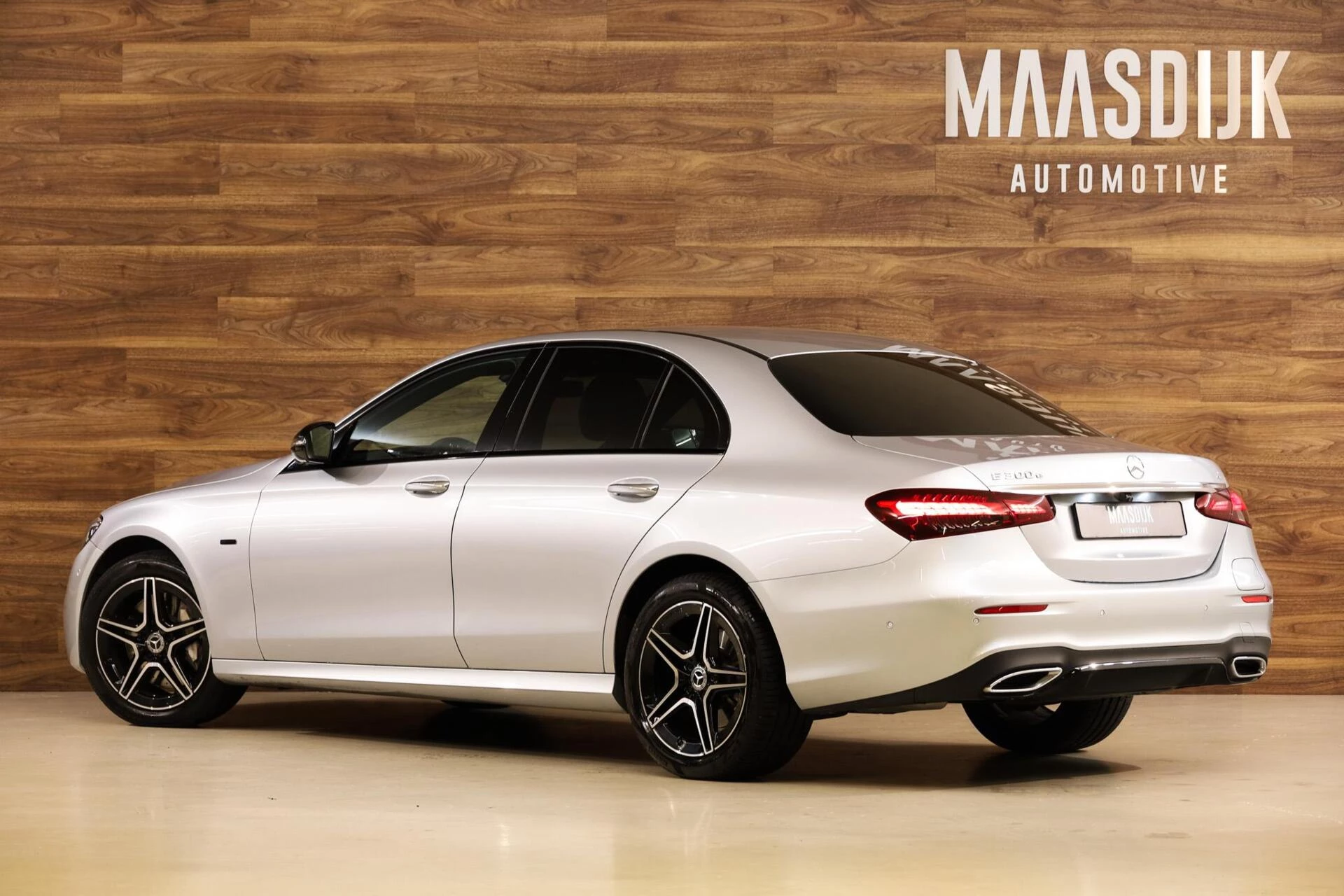 Hoofdafbeelding Mercedes-Benz E-Klasse