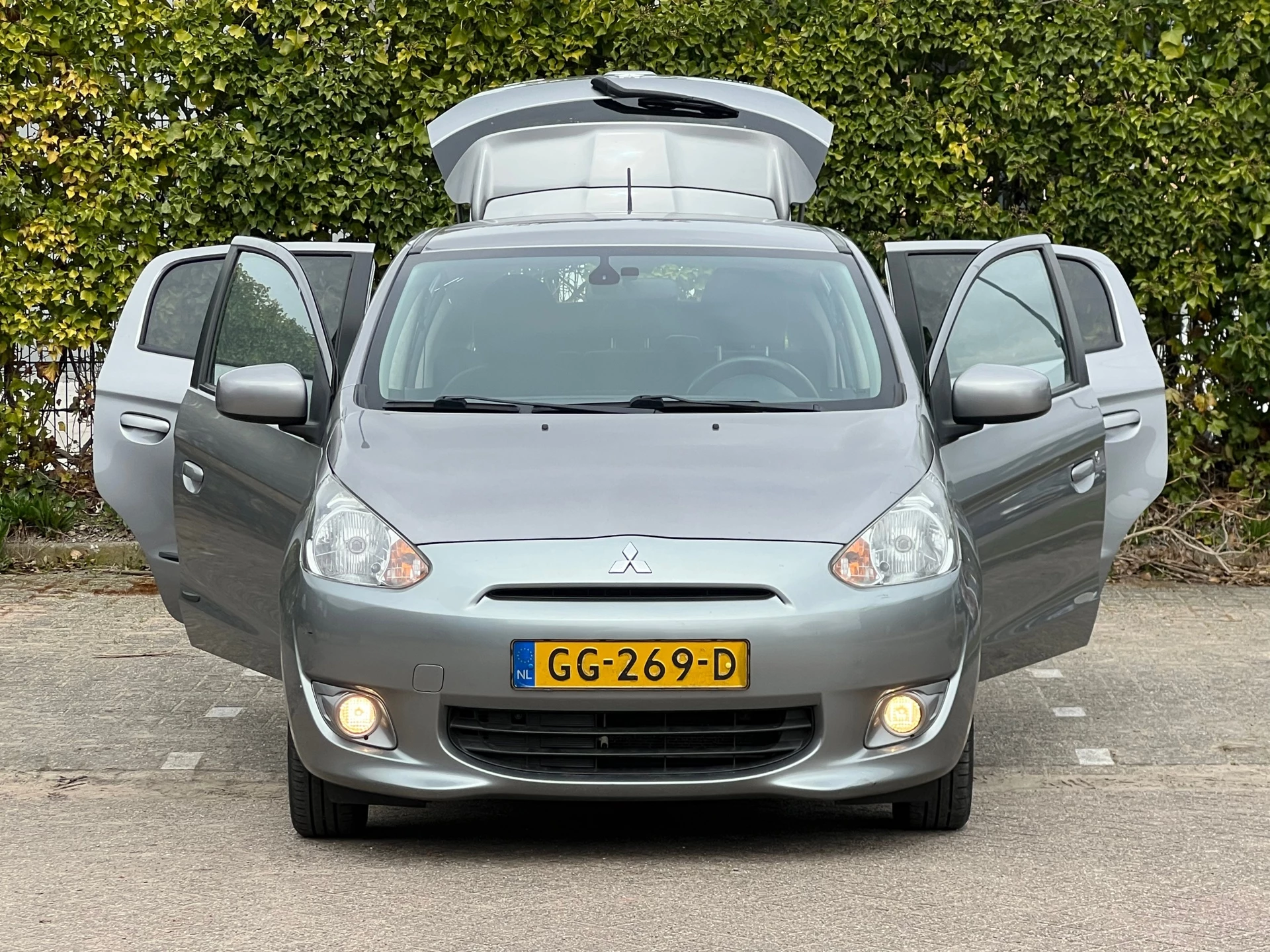 Hoofdafbeelding Mitsubishi Space Star