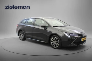 Toyota Corolla Touring Sports 1.8 Hybrid Business - Digitaal Cockpit, Camera, Carplay, Head-up Display