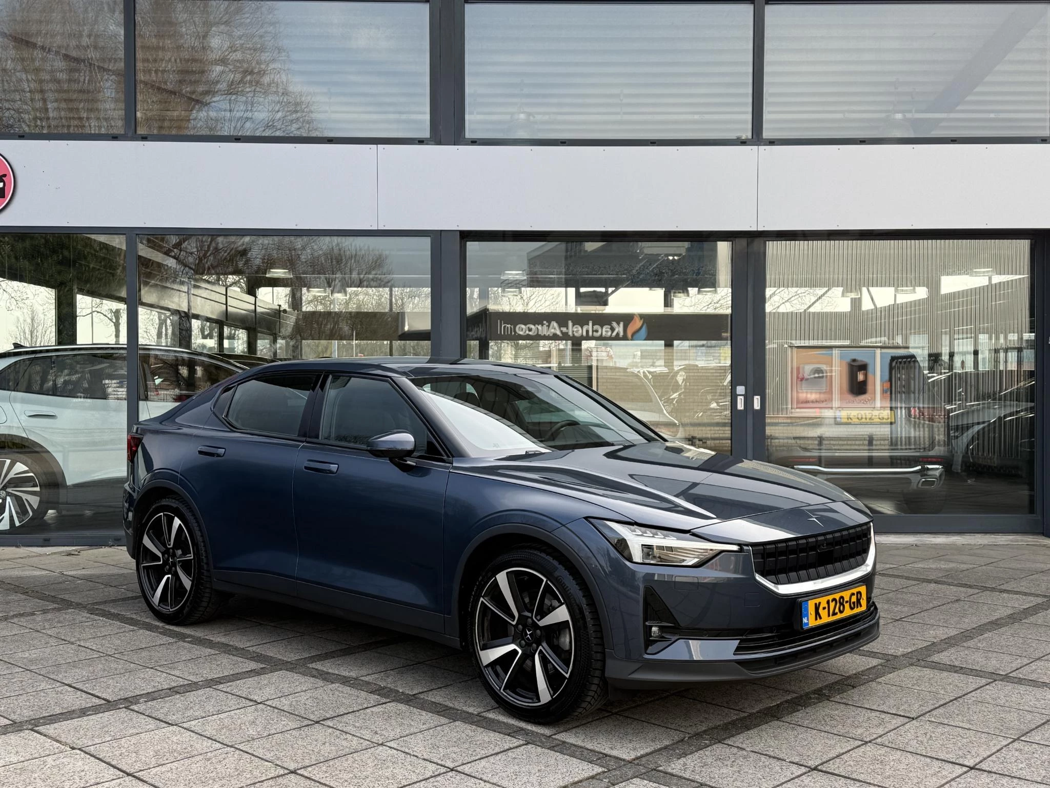 Hoofdafbeelding Polestar 2