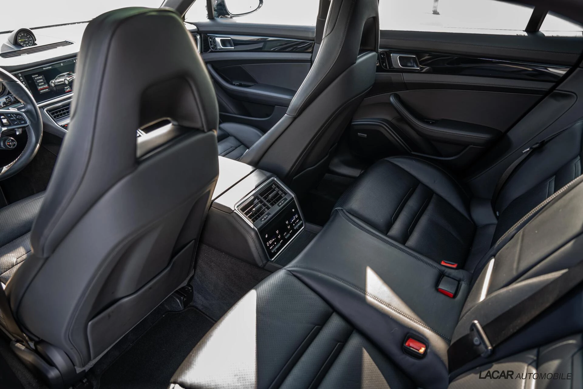 Hoofdafbeelding Porsche Panamera
