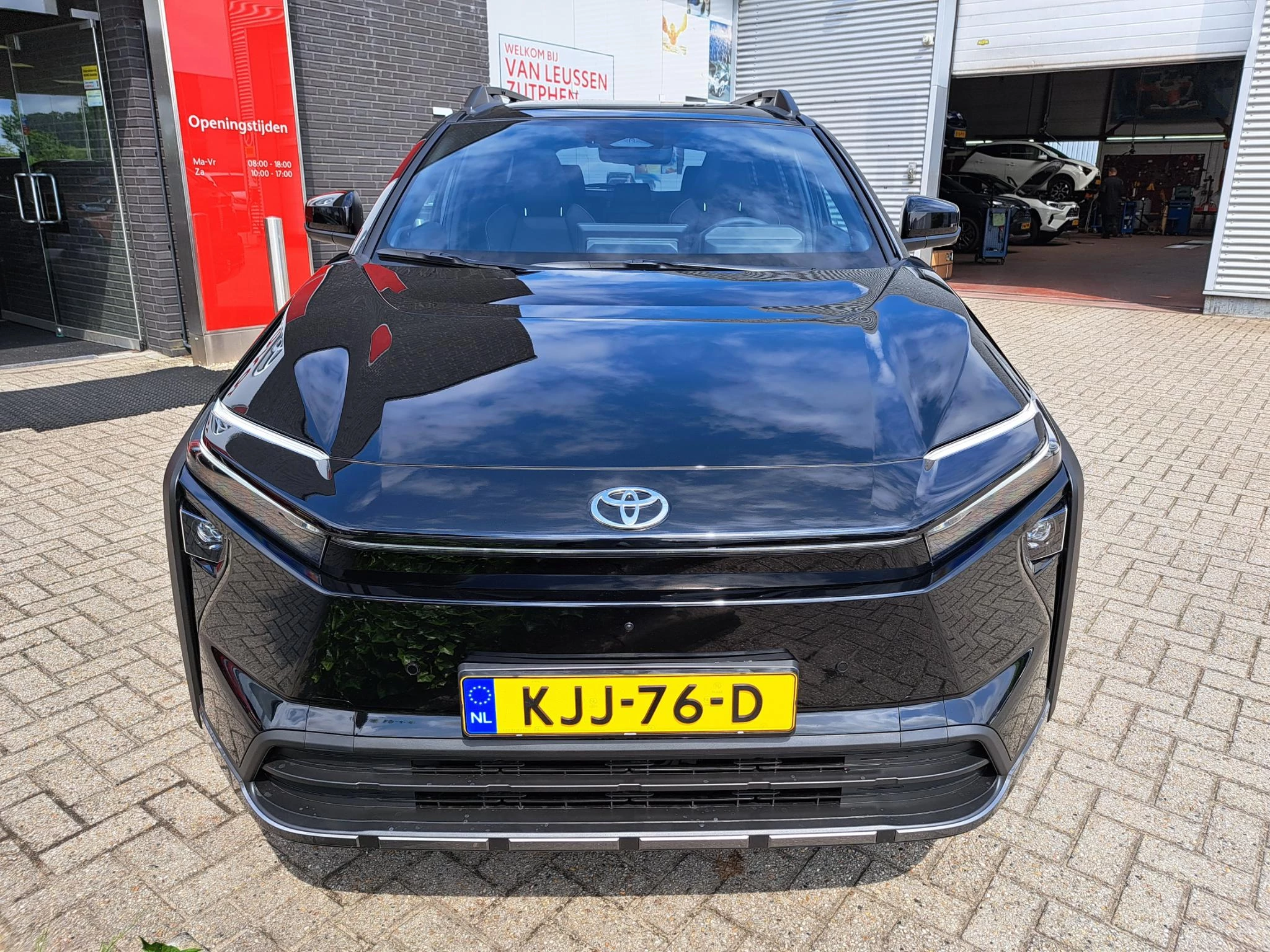 Hoofdafbeelding Toyota bZ4X