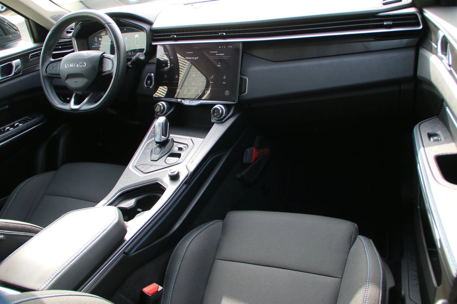 Hoofdafbeelding Lynk & Co 01