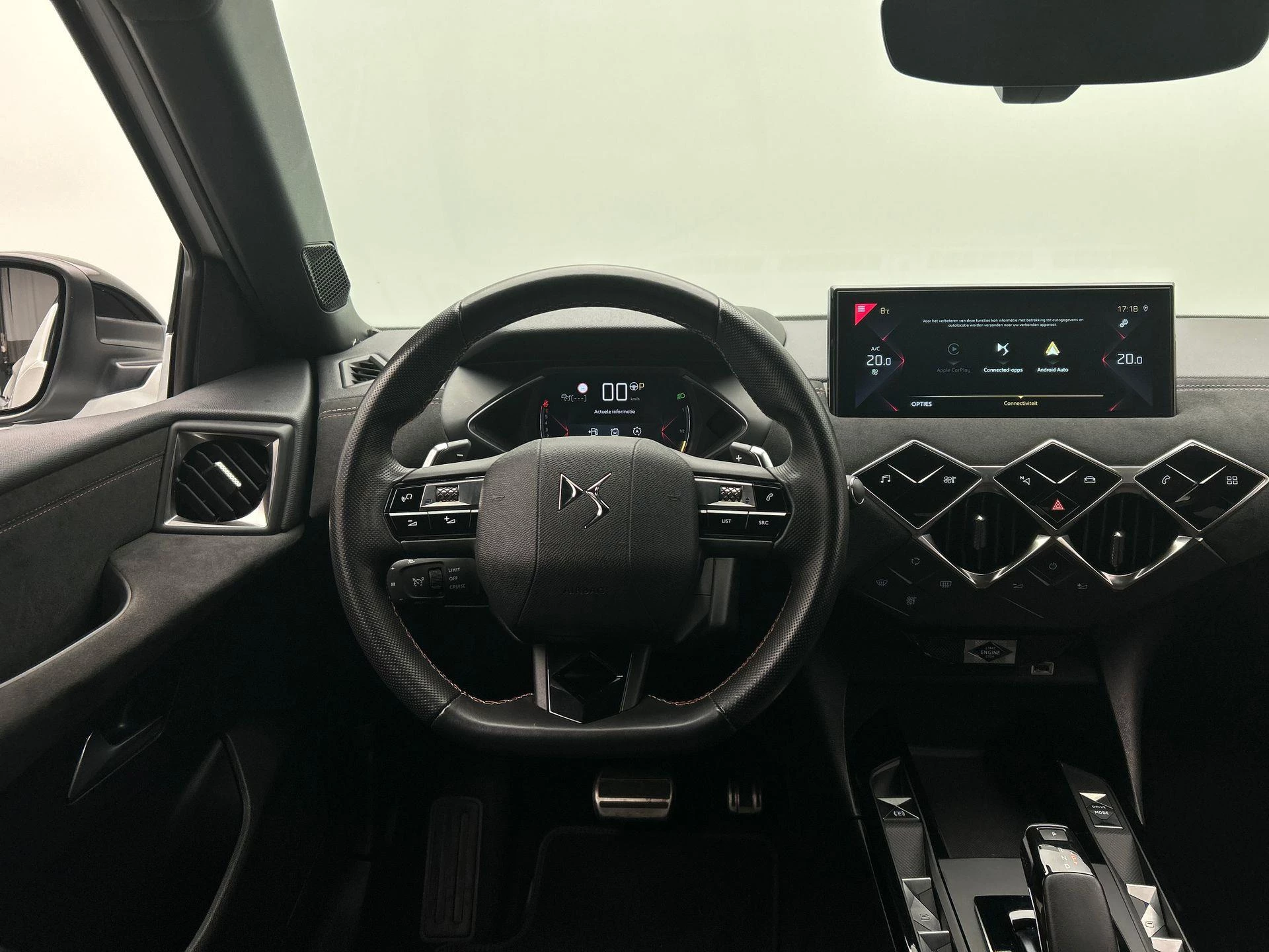 Hoofdafbeelding DS DS 3