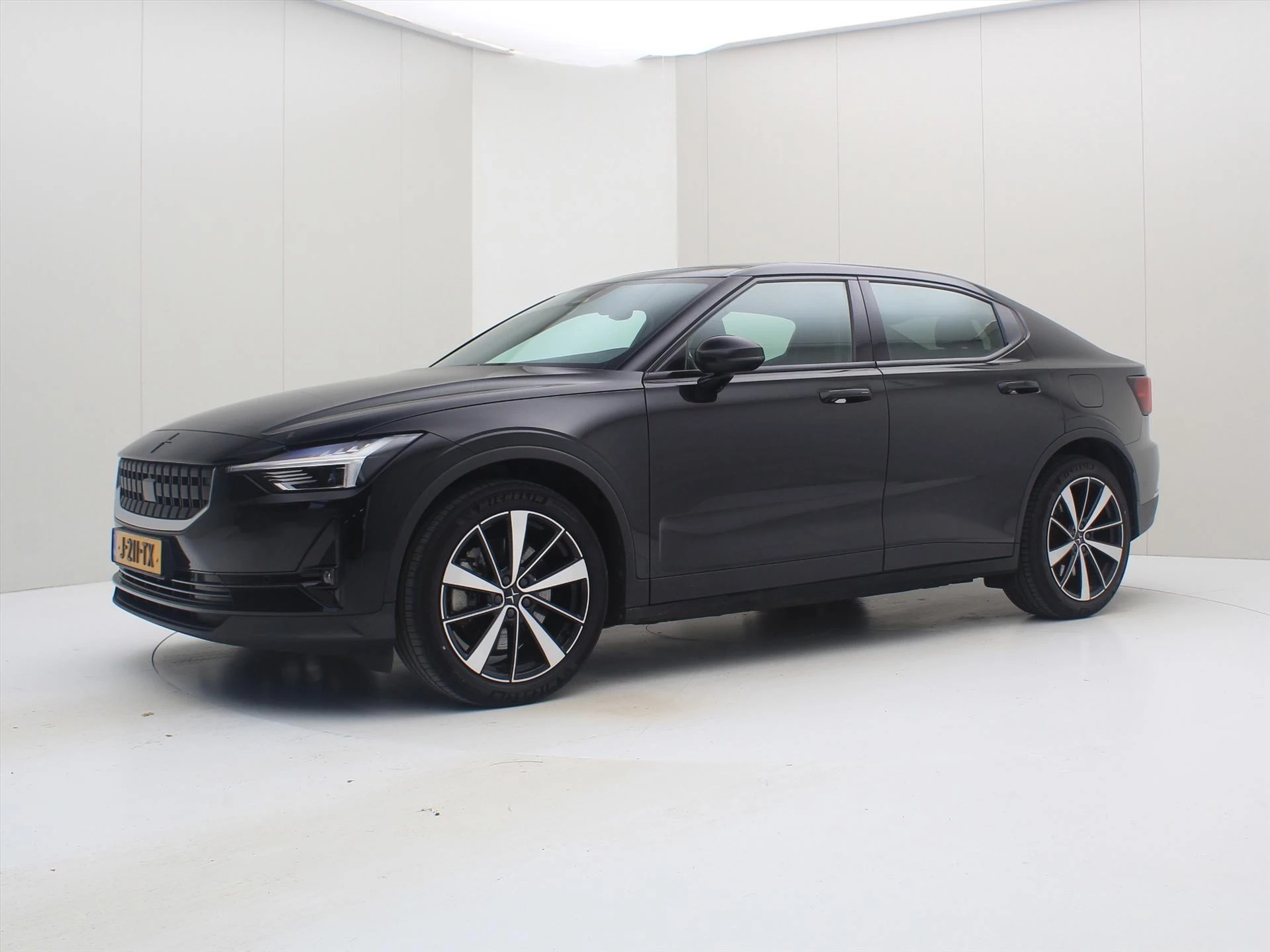Hoofdafbeelding Polestar 2