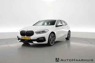 BMW 1 Serie 118i Sportline Shadow Line | Automaat | Sportstoelen | Mineral White