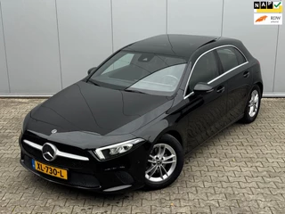 Mercedes-Benz A-klasse A180 BUSINESS SOLUTION STOELVERWARMING FULL SCREEN NEDERLANDSE AUTO TREKHAAK NAP EERSTE EIGENAAR