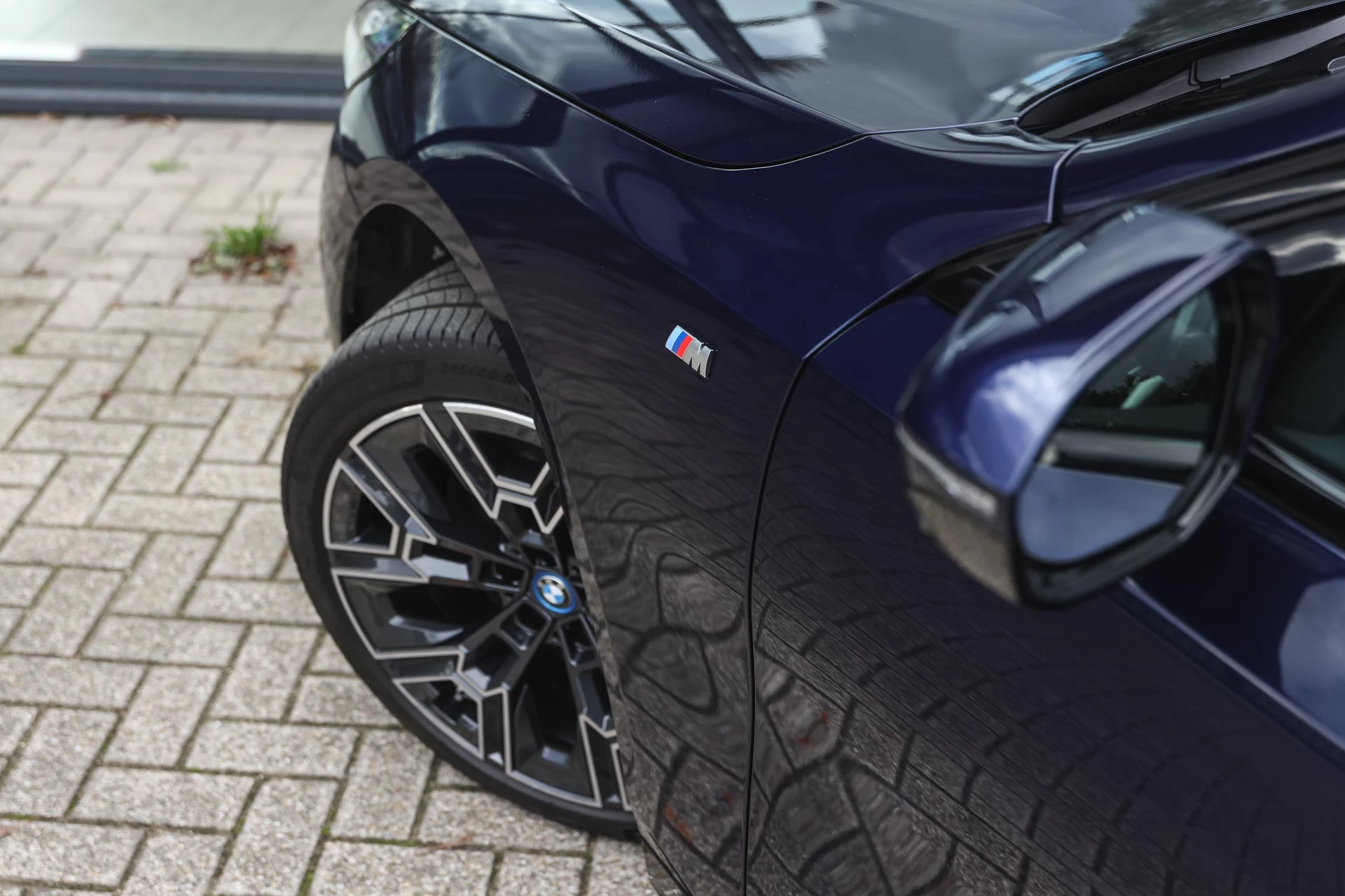 Hoofdafbeelding BMW i5