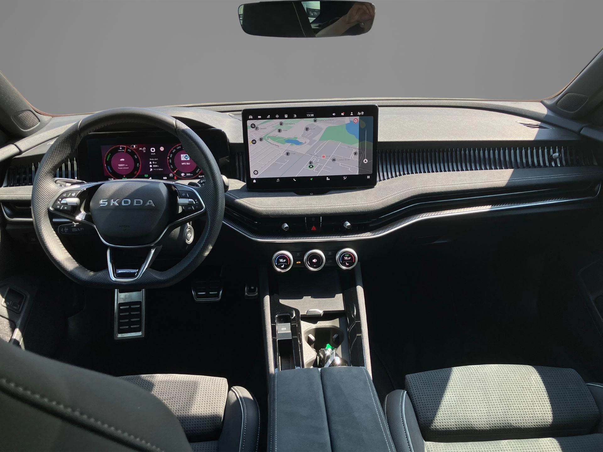 Hoofdafbeelding Škoda Superb