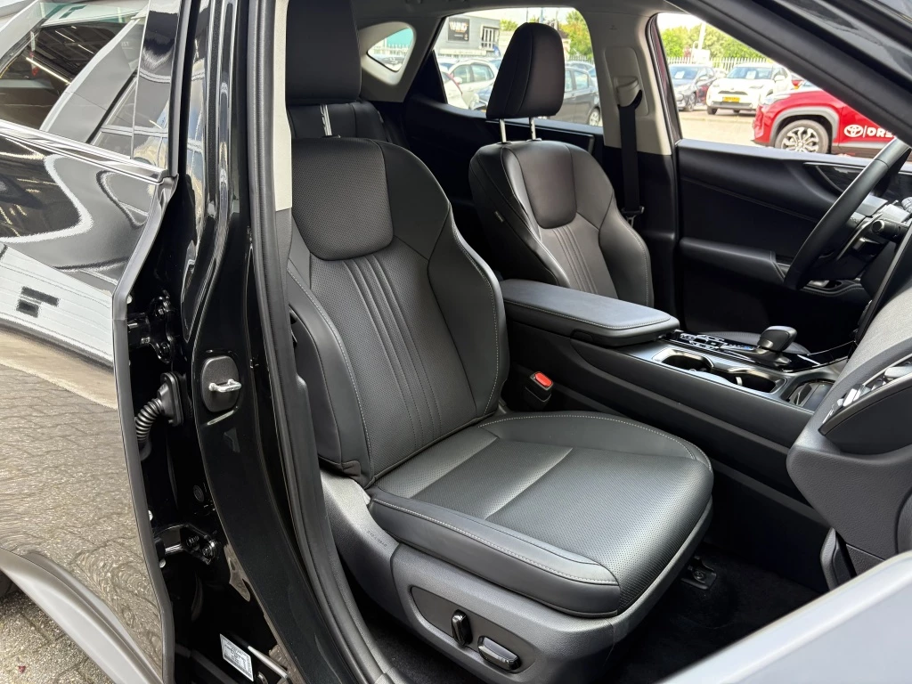 Hoofdafbeelding Lexus NX