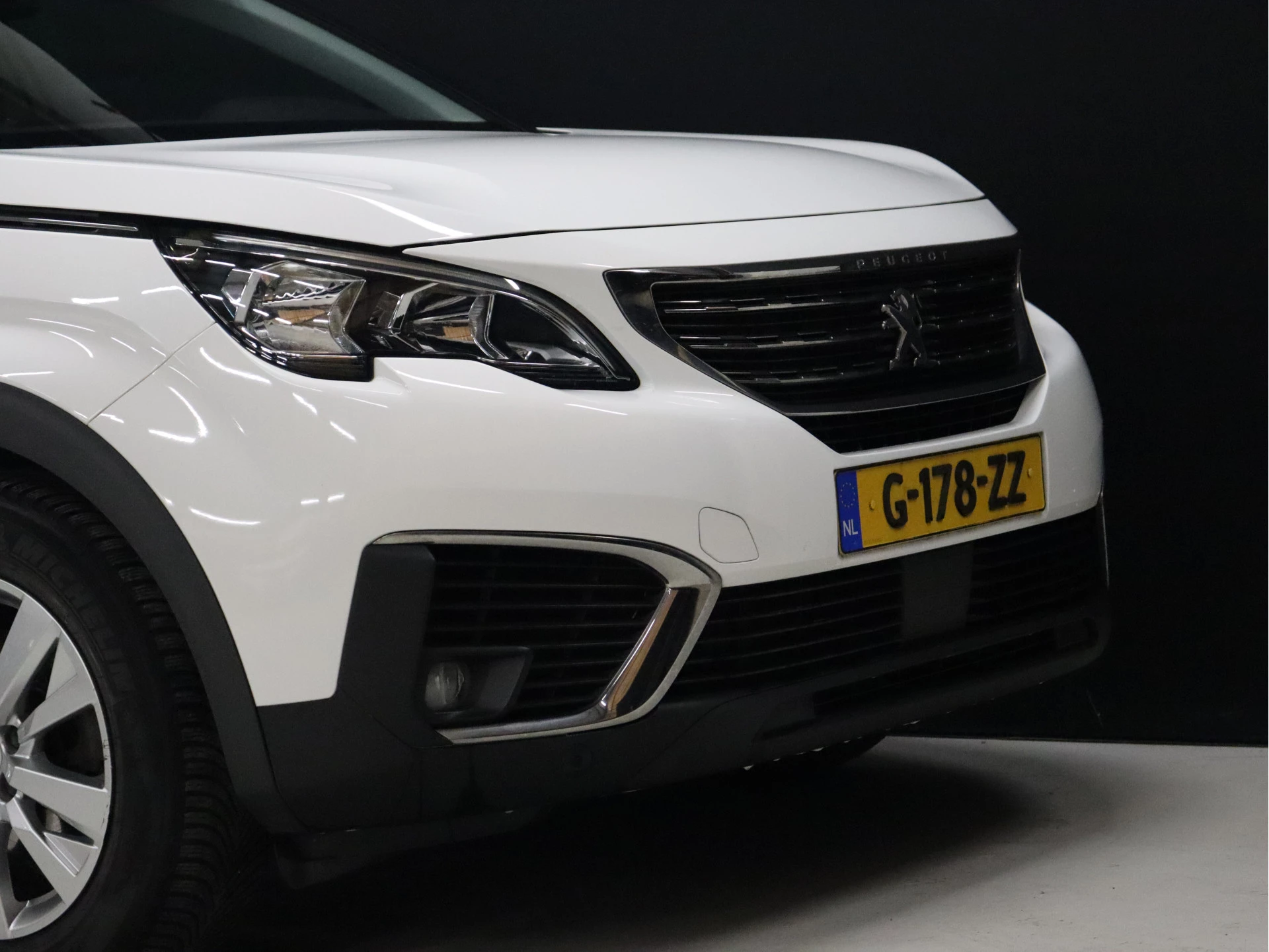 Hoofdafbeelding Peugeot 5008