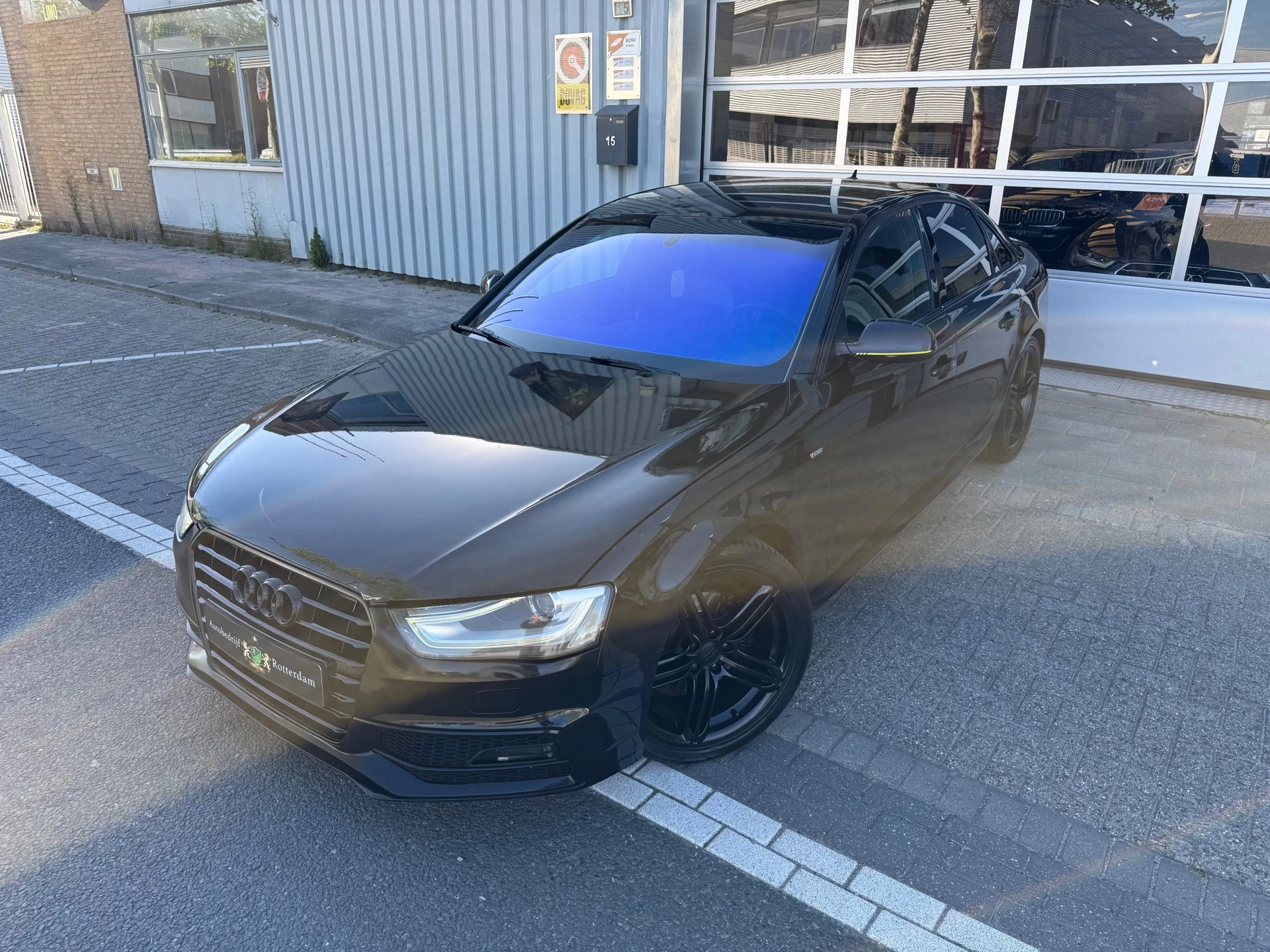 Hoofdafbeelding Audi A4