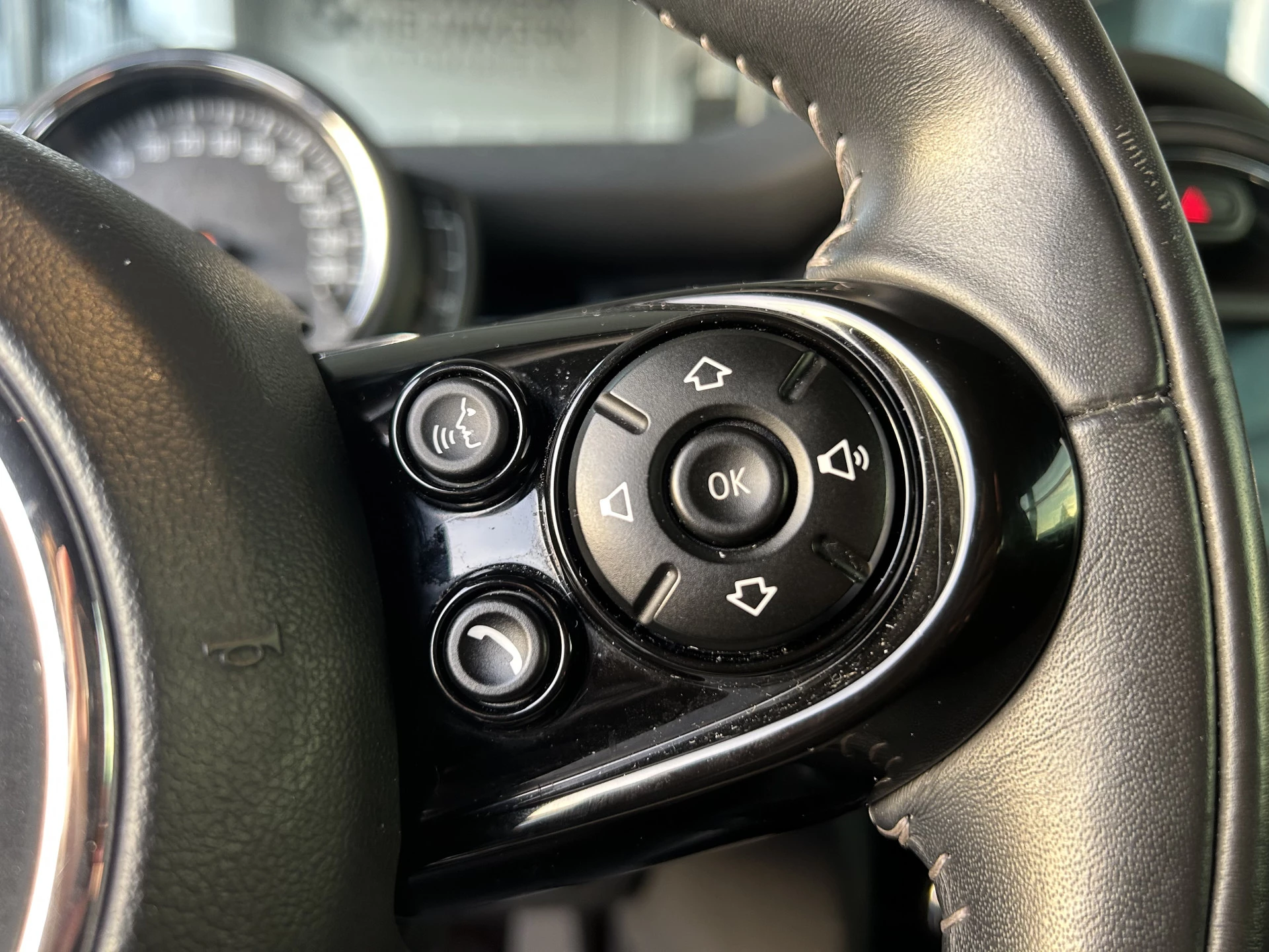 Hoofdafbeelding MINI One