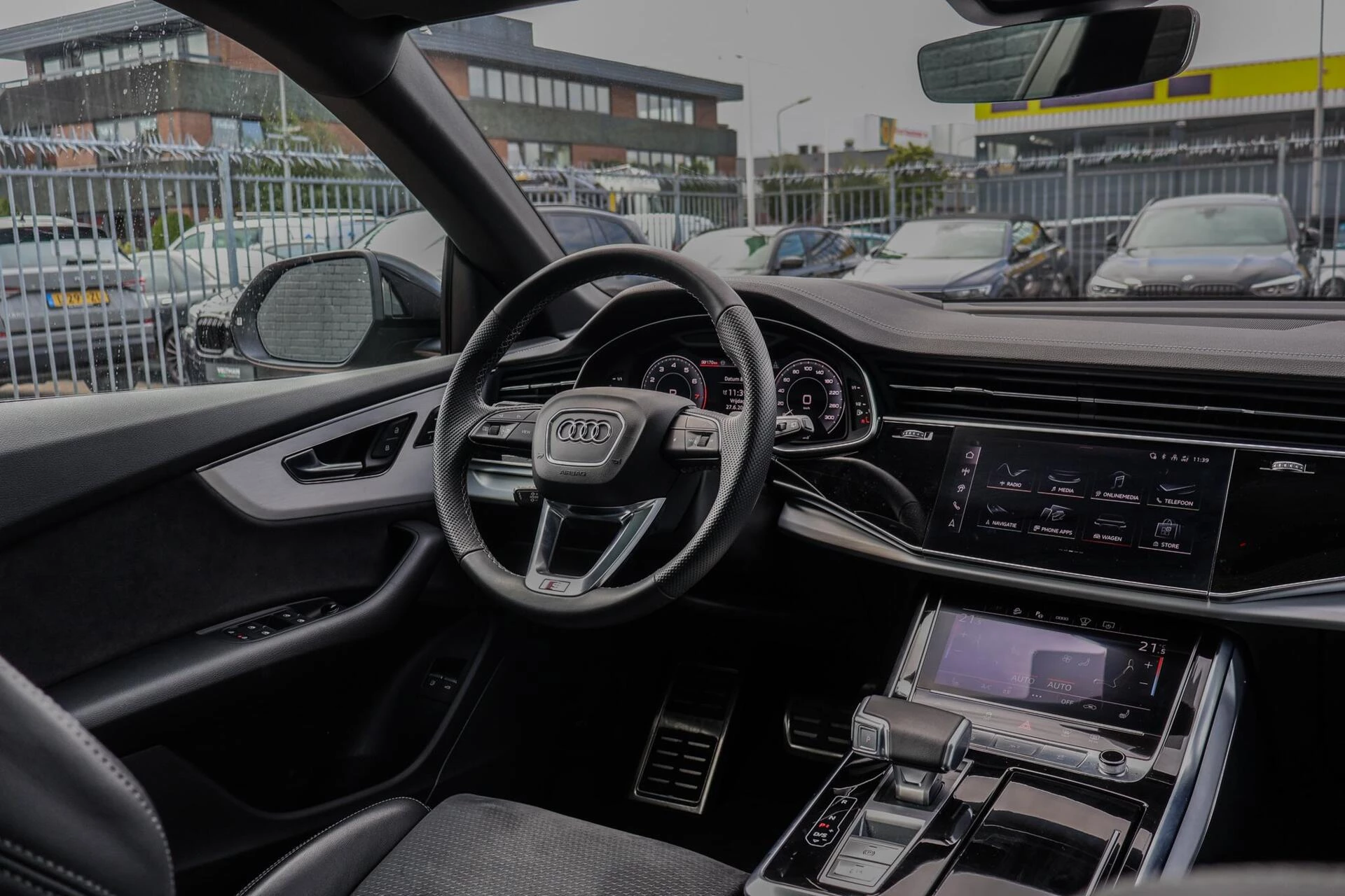 Hoofdafbeelding Audi Q8