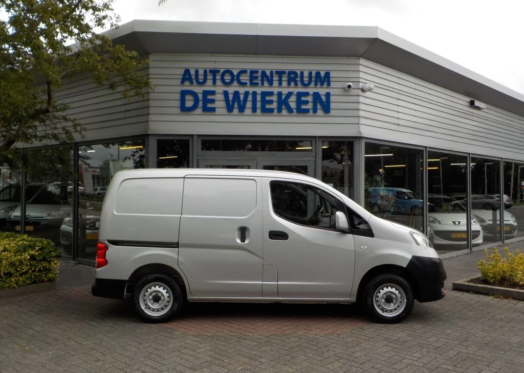 Hoofdafbeelding Nissan NV200