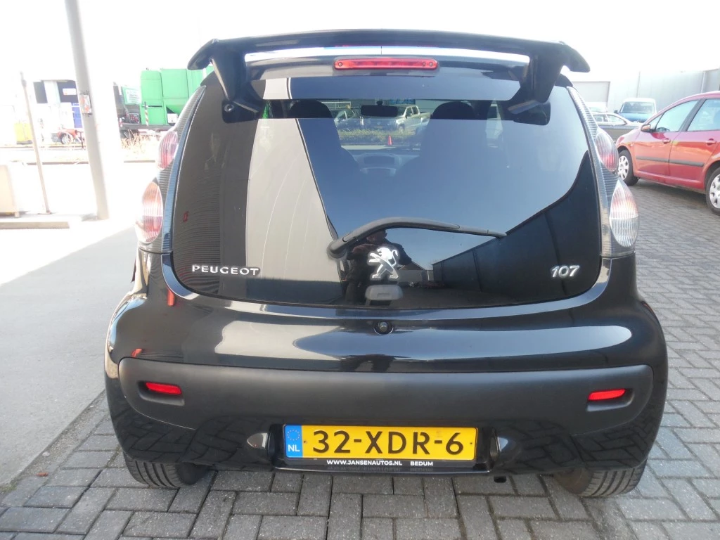 Hoofdafbeelding Peugeot 107