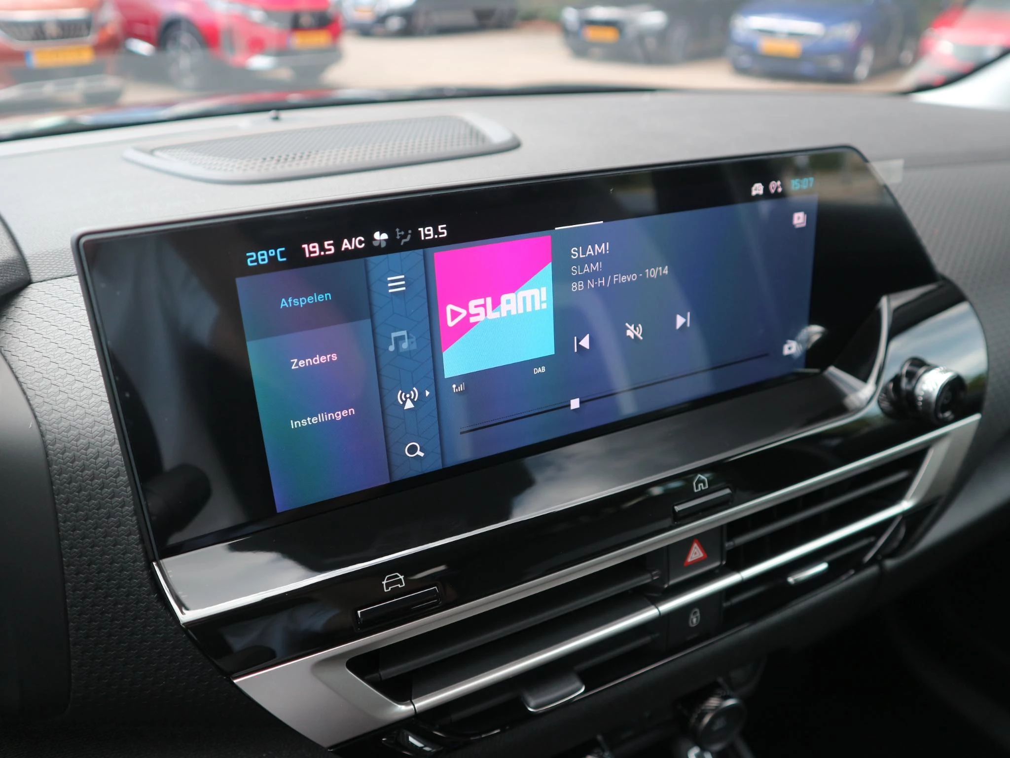 Hoofdafbeelding Citroën ë-C4