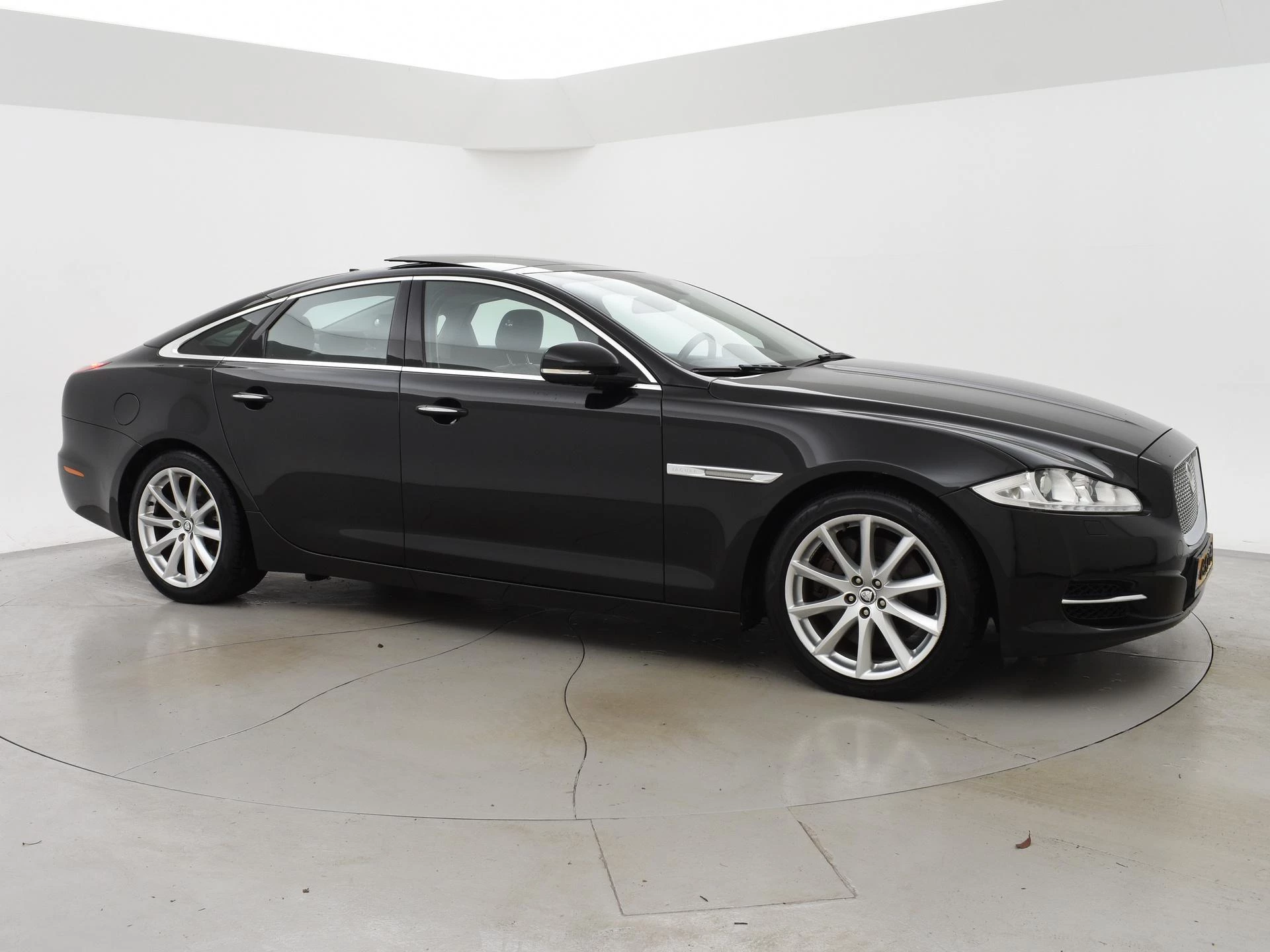 Hoofdafbeelding Jaguar XJ