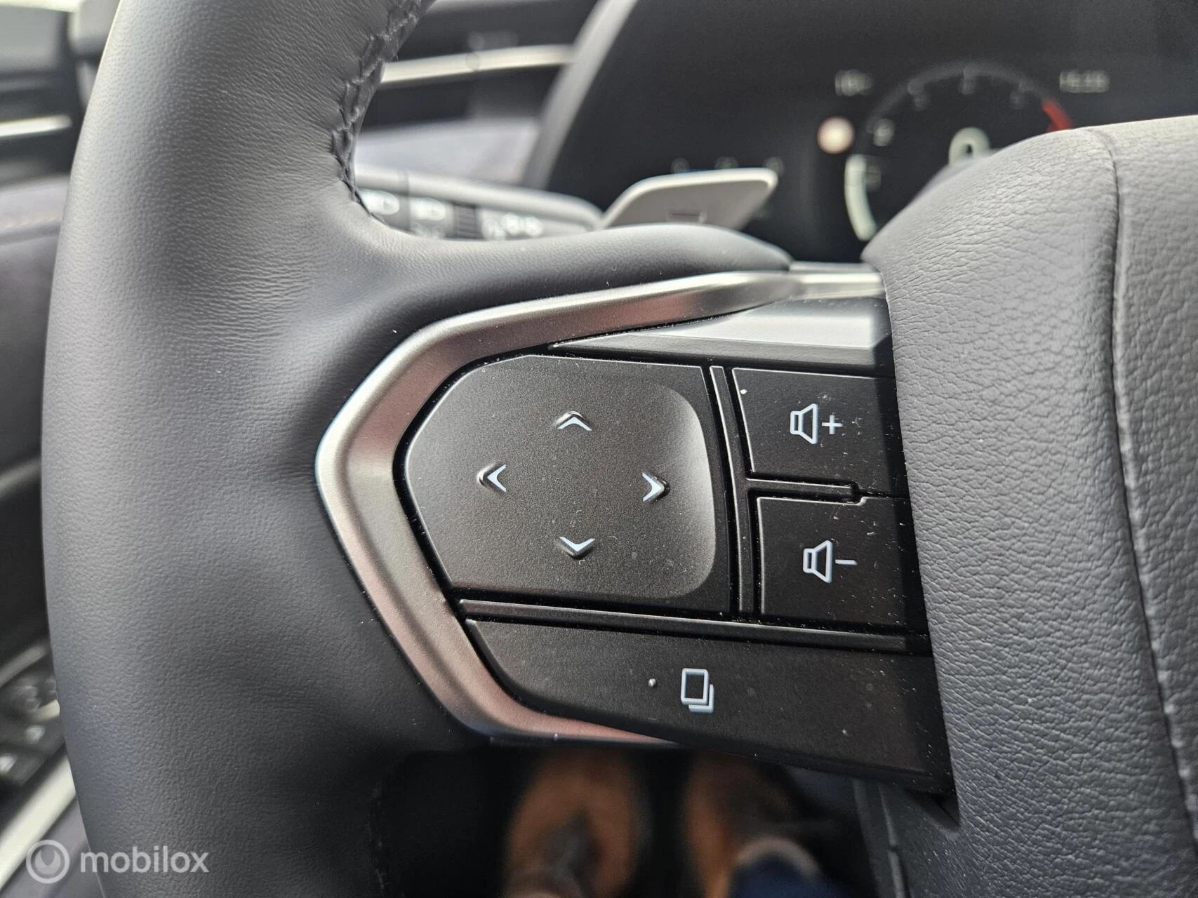 Hoofdafbeelding Lexus LBX