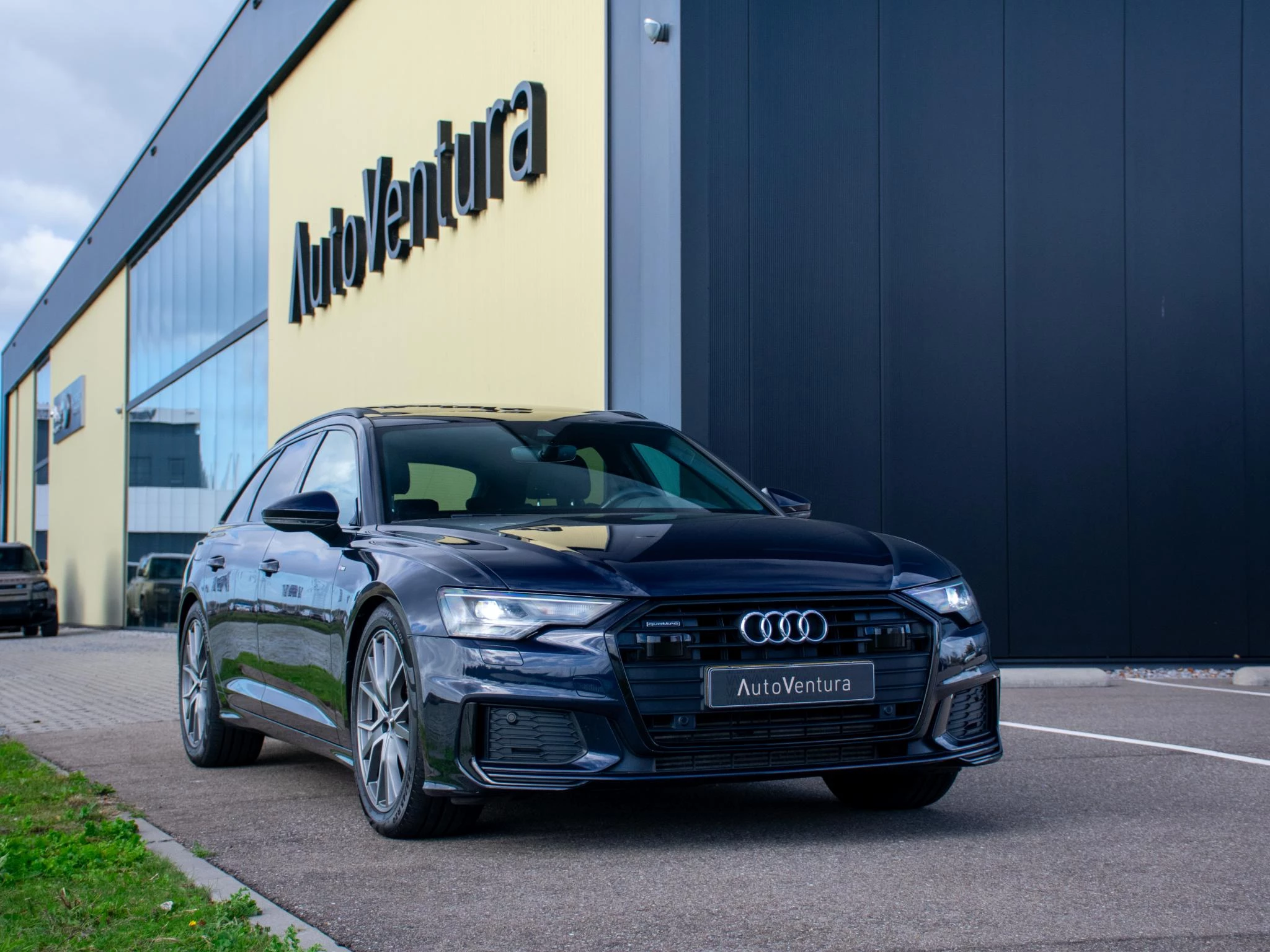 Hoofdafbeelding Audi A6