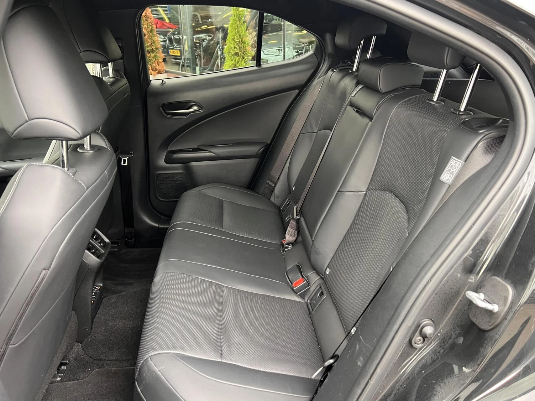 Hoofdafbeelding Lexus UX
