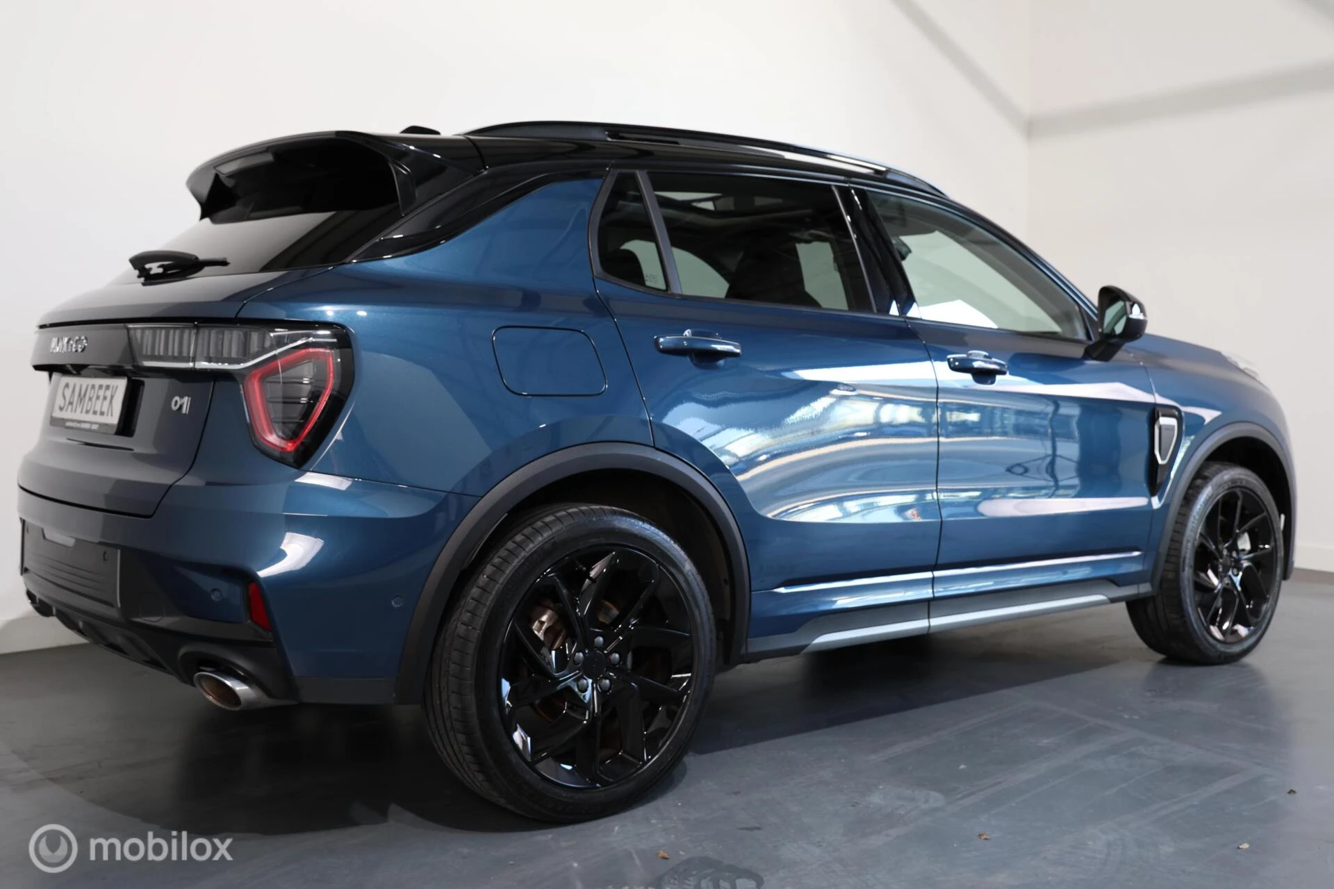 Hoofdafbeelding Lynk & Co 01