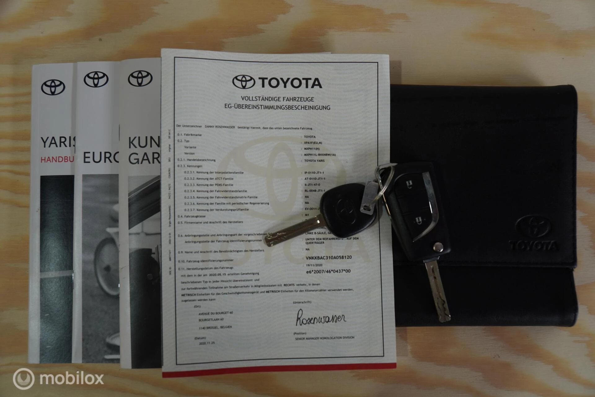 Hoofdafbeelding Toyota Yaris