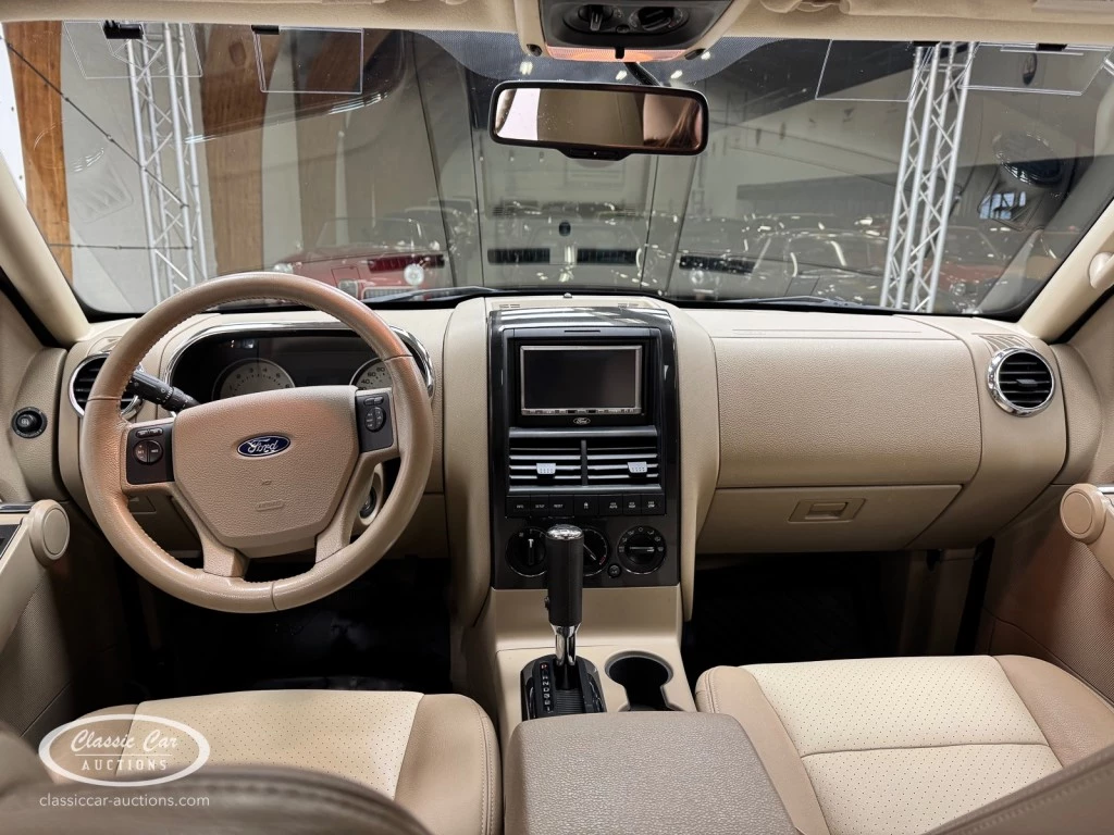 Hoofdafbeelding Ford Explorer