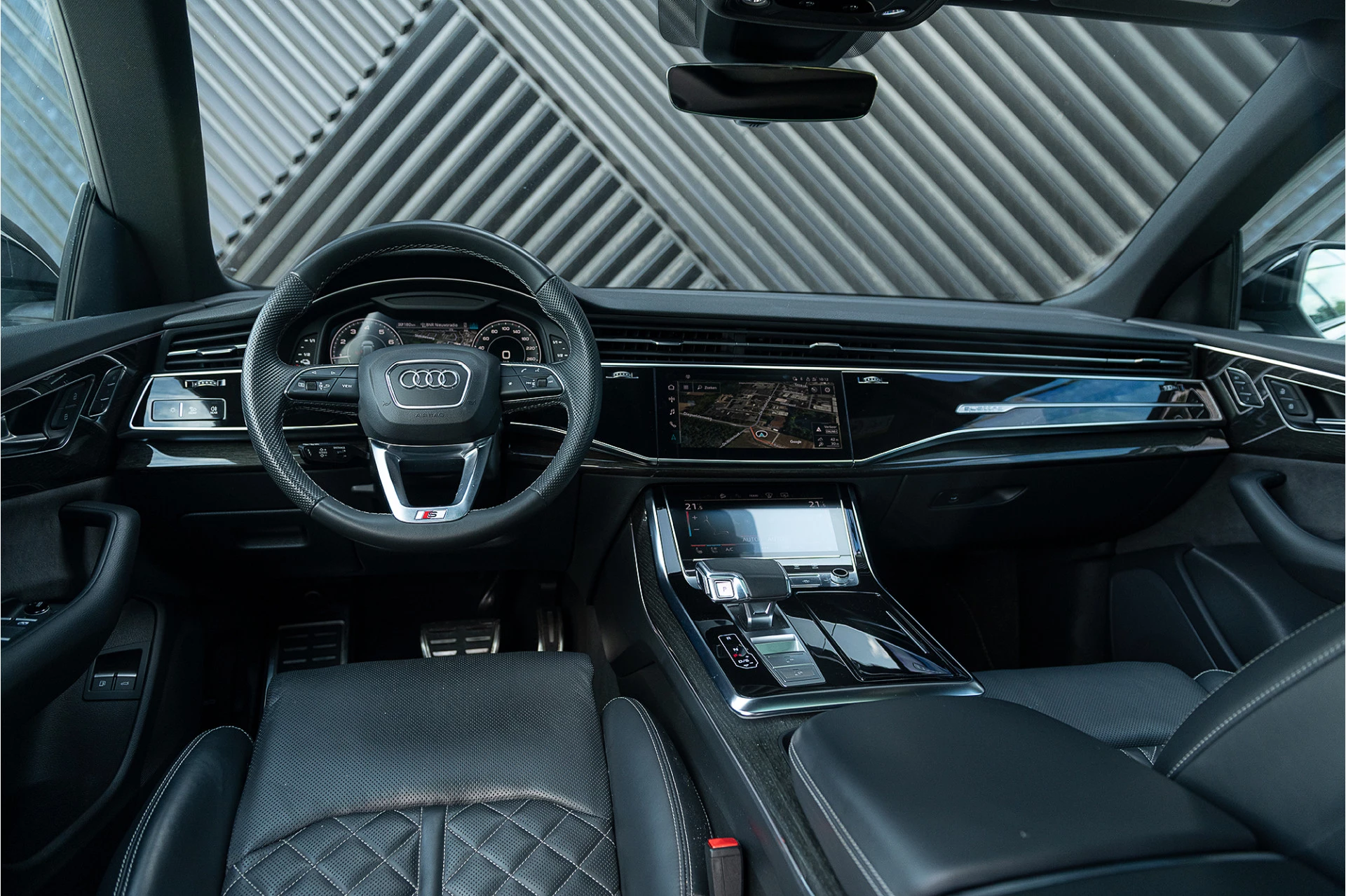Hoofdafbeelding Audi Q8