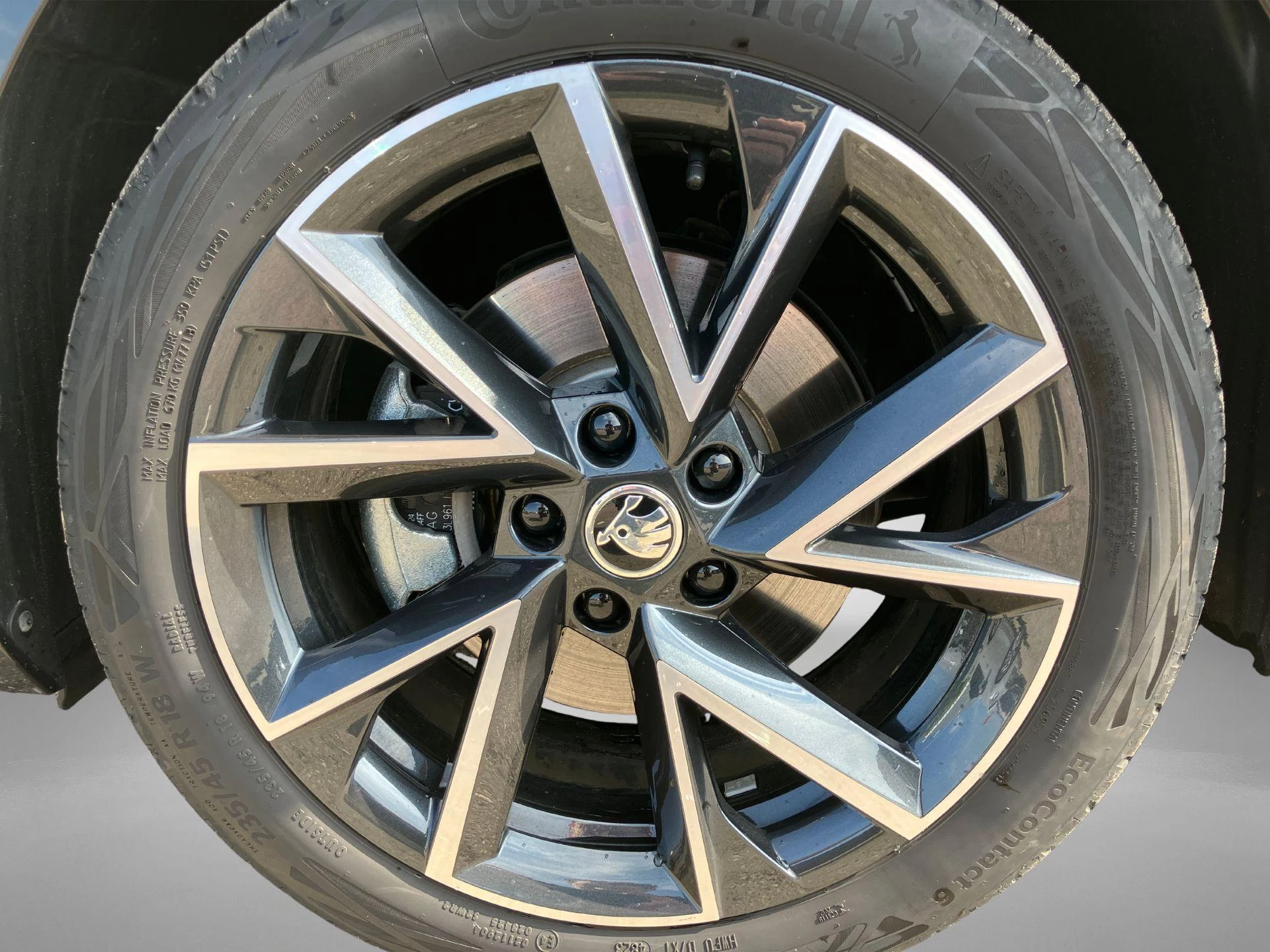 Hoofdafbeelding Škoda Superb