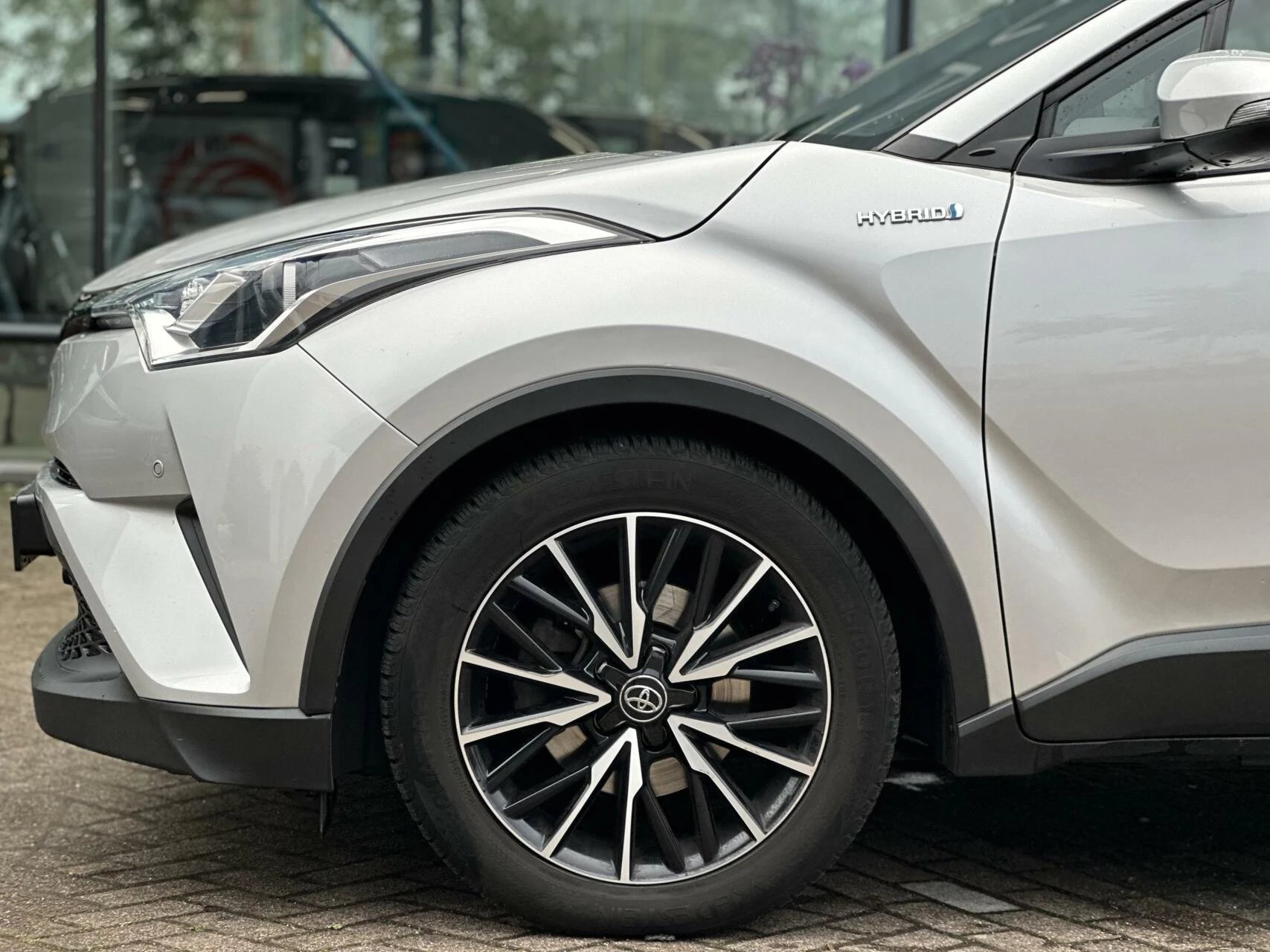 Hoofdafbeelding Toyota C-HR