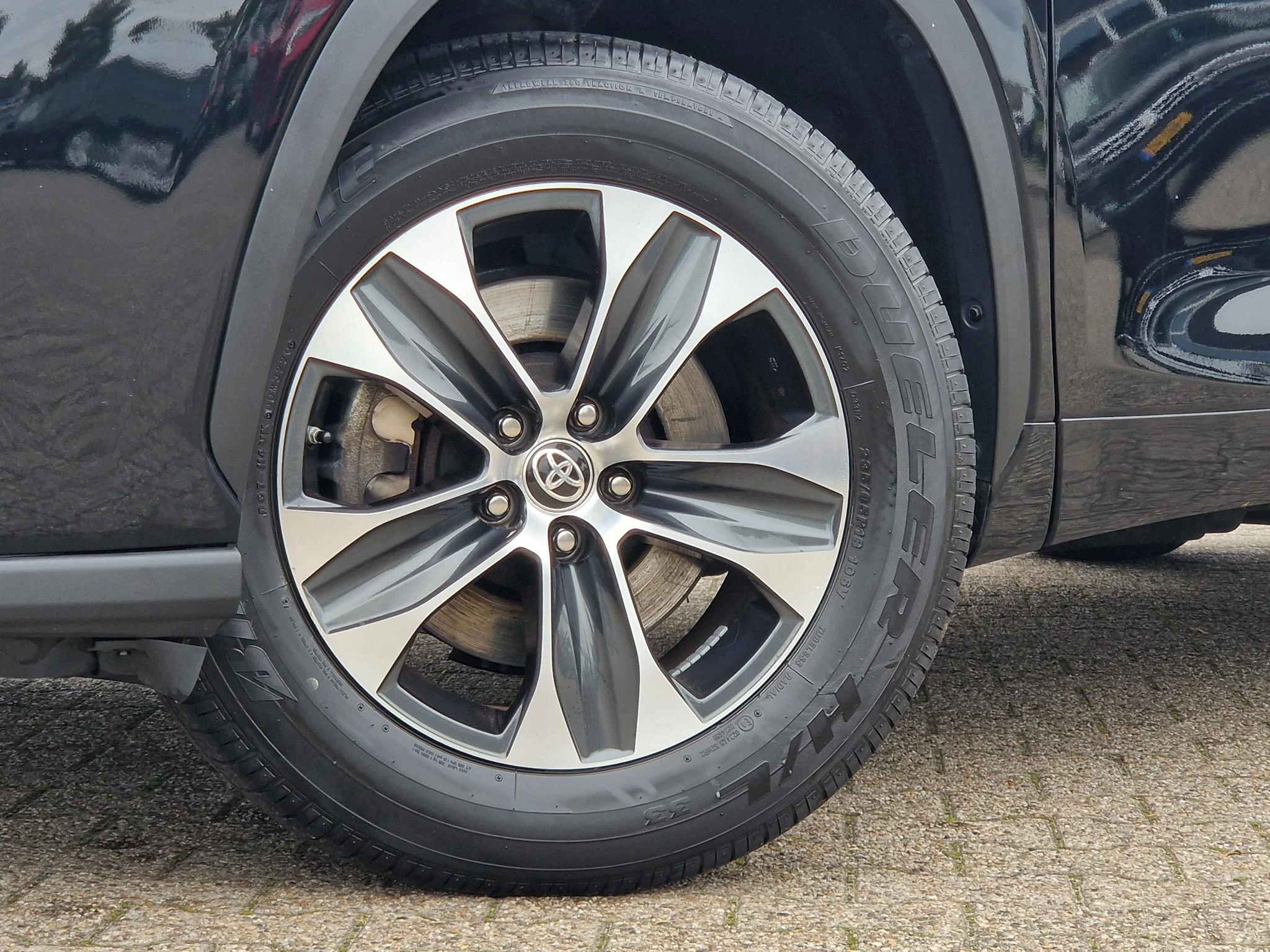Hoofdafbeelding Toyota Highlander
