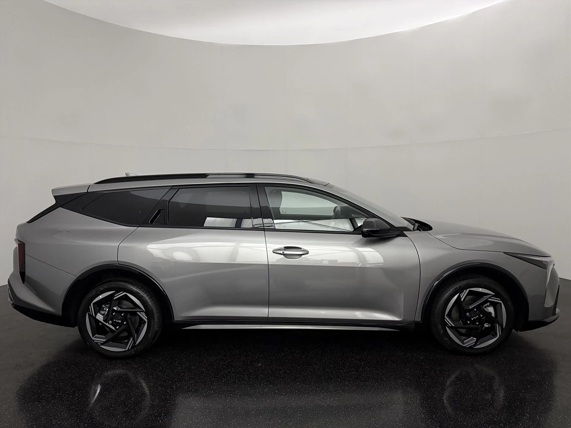 Hoofdafbeelding Kia K4