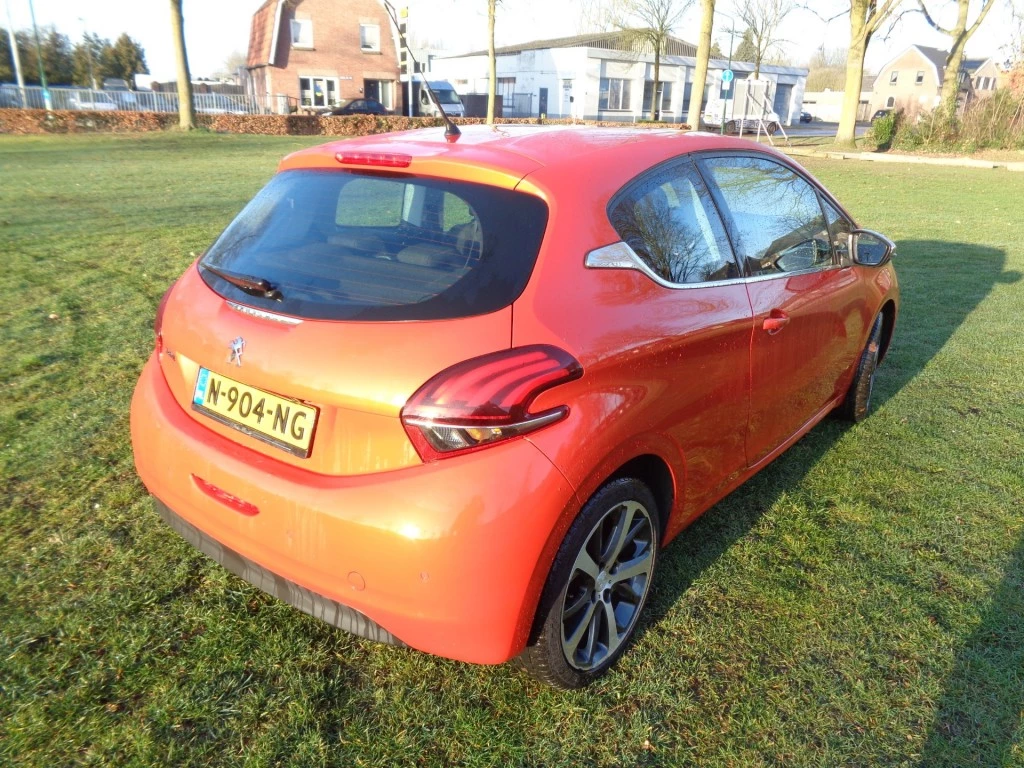 Hoofdafbeelding Peugeot 208