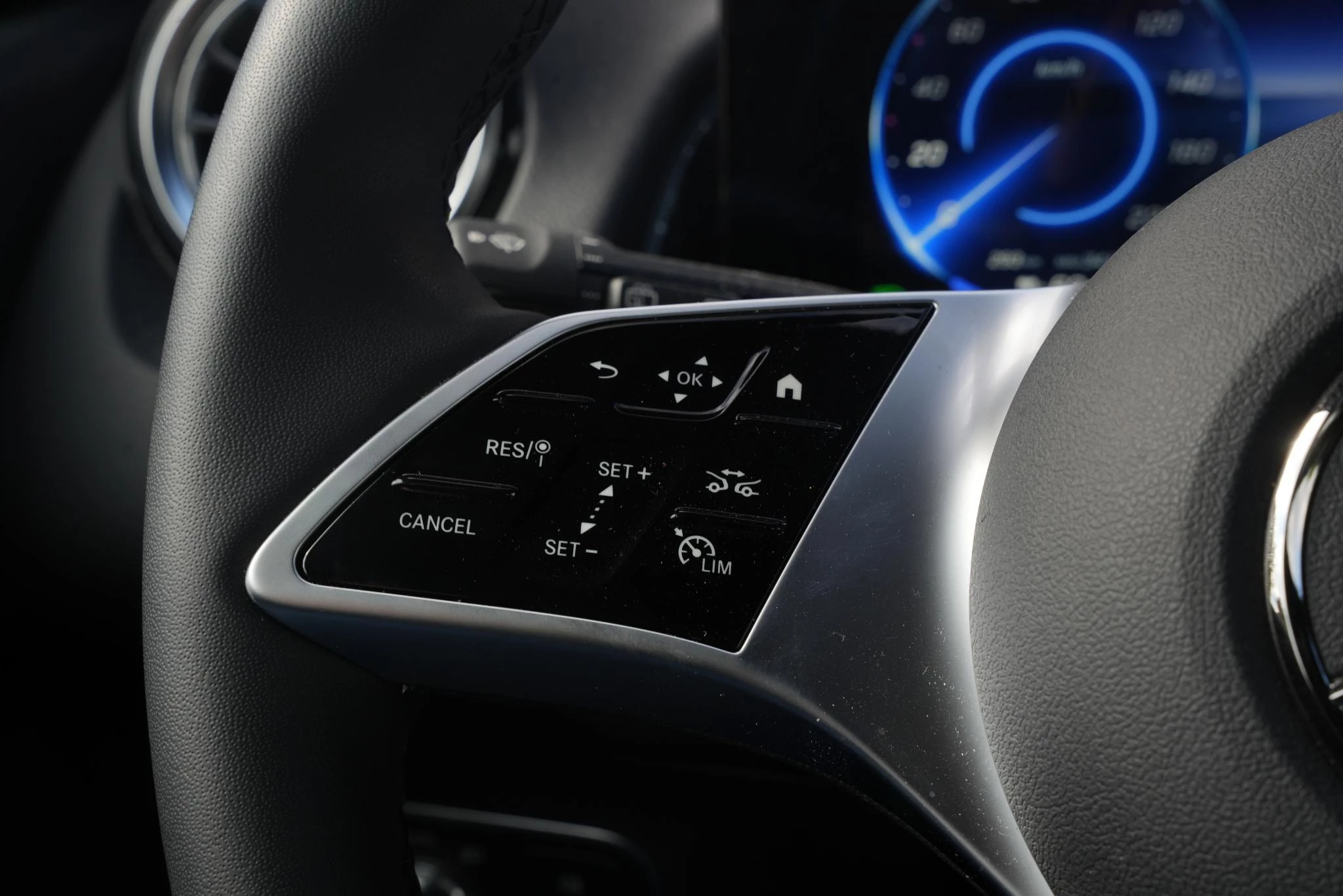 Hoofdafbeelding Mercedes-Benz EQB