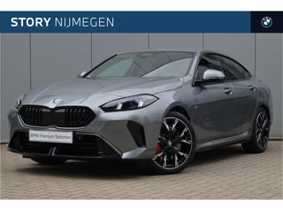 BMW 2 Serie Gran Coupé 220 M Sport Automaat / Achteruitrijcamera / Sportstoelen / M Adaptief onderstel / Comfort Access / Stoelverwarming / Adaptieve LED / Parking Assistant