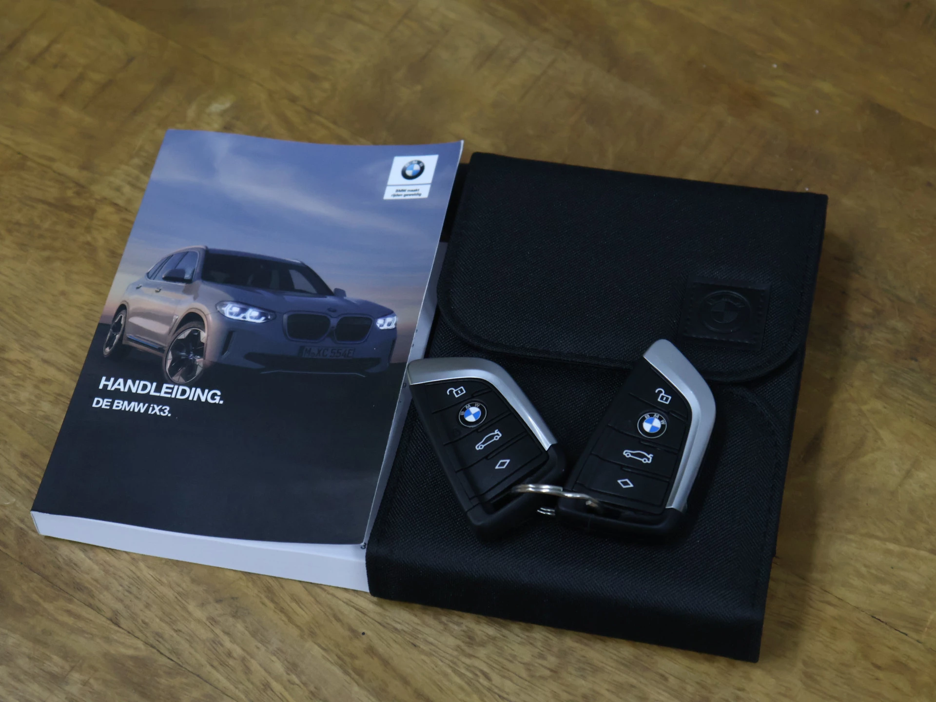 Hoofdafbeelding BMW iX3