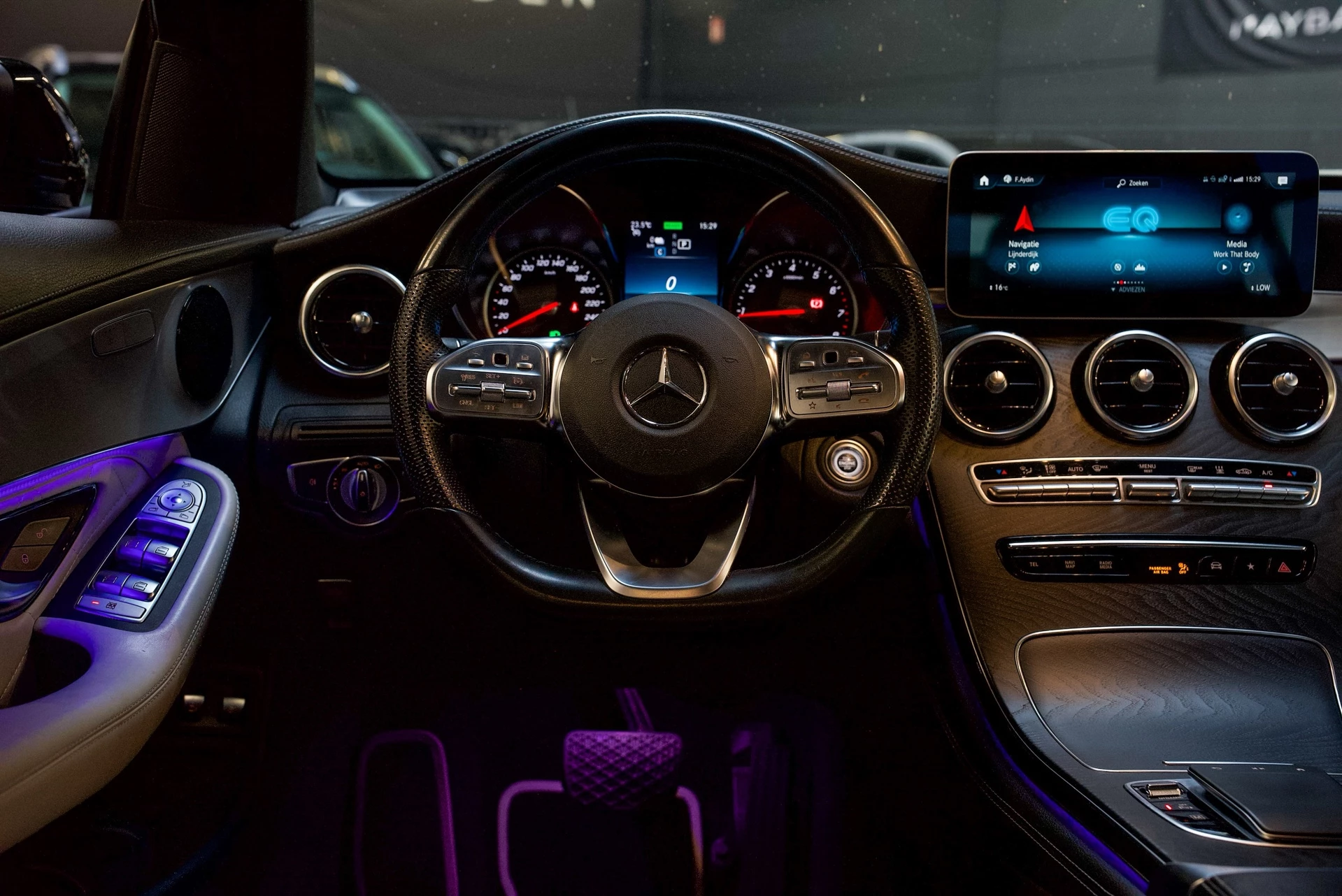 Hoofdafbeelding Mercedes-Benz GLC