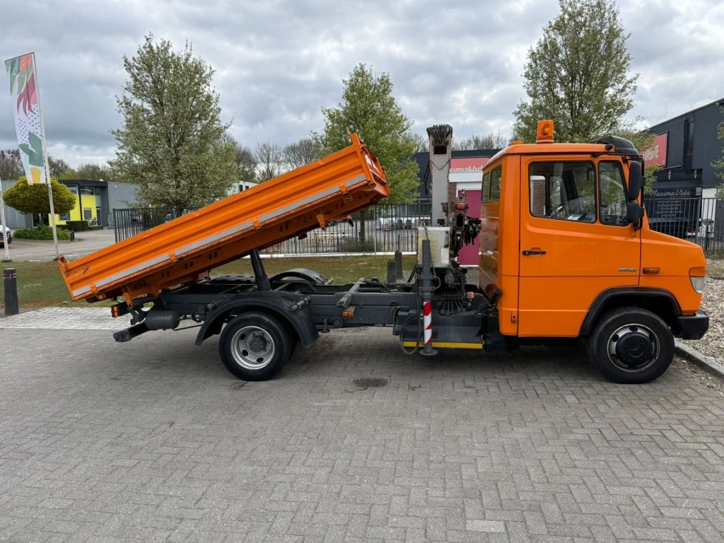 Hoofdafbeelding Mercedes-Benz 815 D Kipper