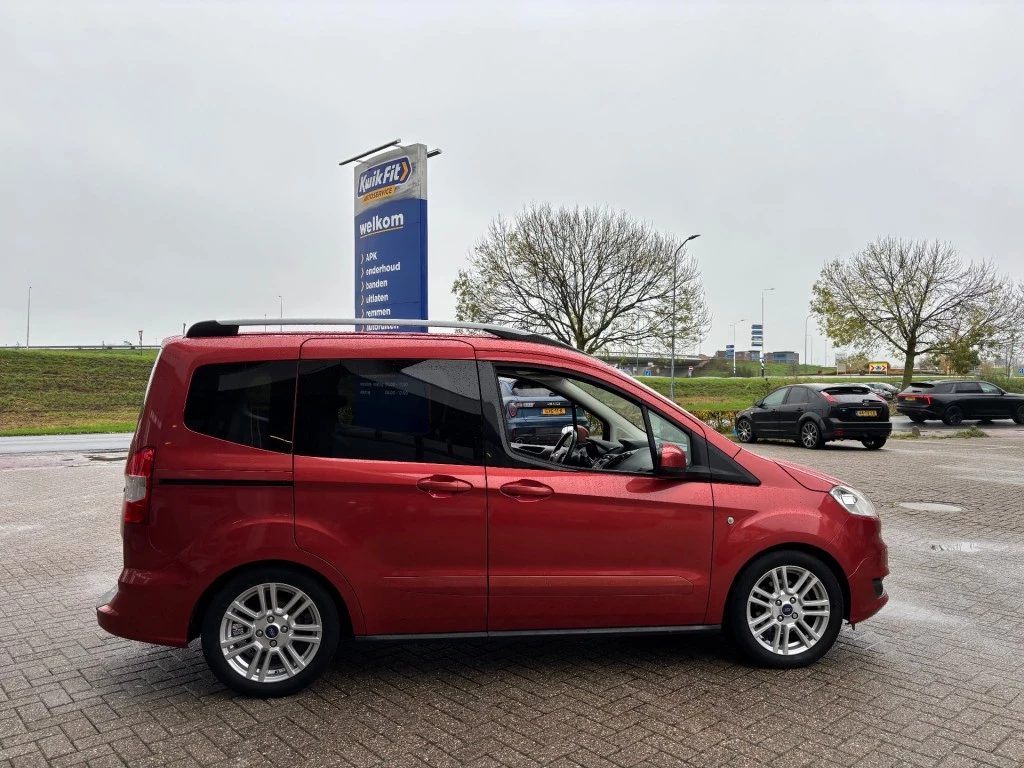 Hoofdafbeelding Ford Tourneo Courier
