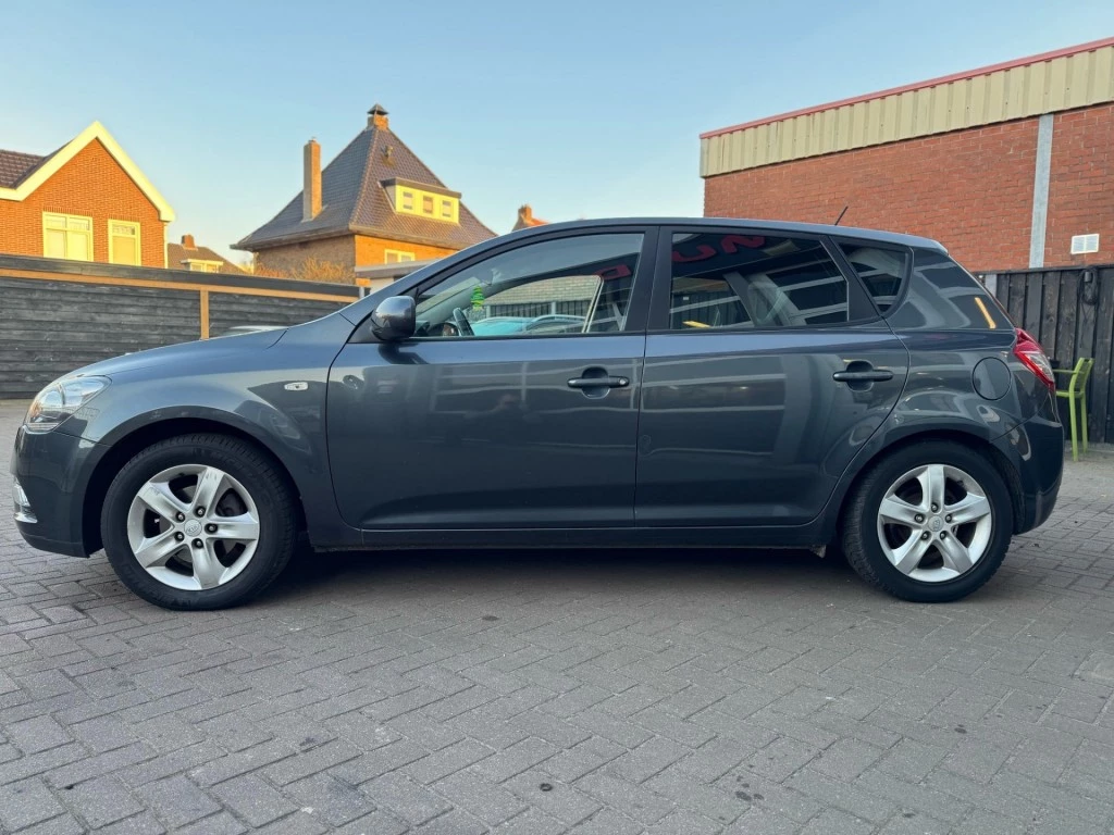 Hoofdafbeelding Kia Ceed