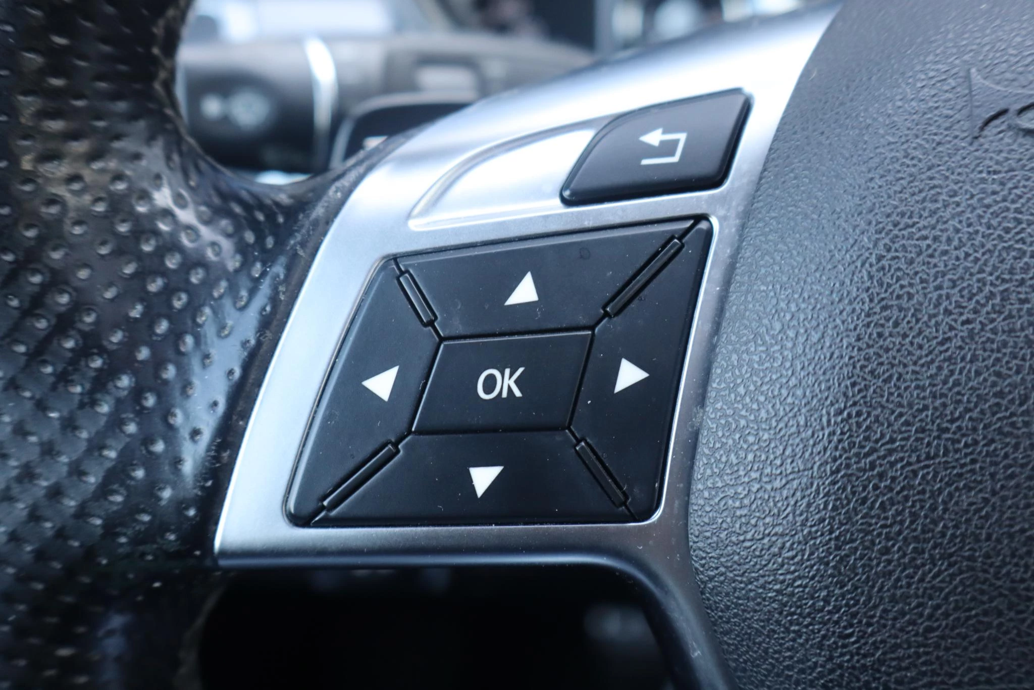 Hoofdafbeelding Mercedes-Benz M-Klasse