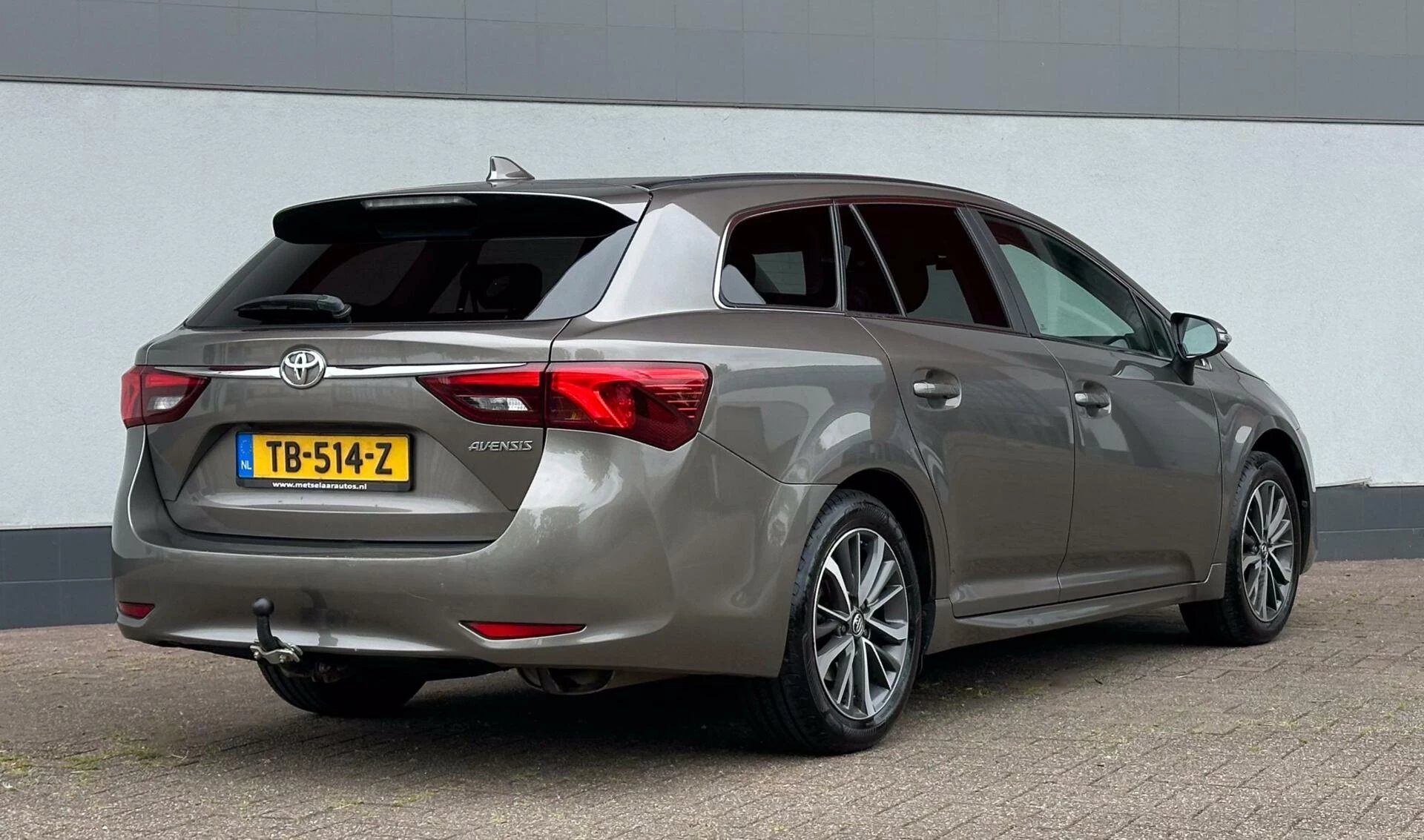 Hoofdafbeelding Toyota Avensis