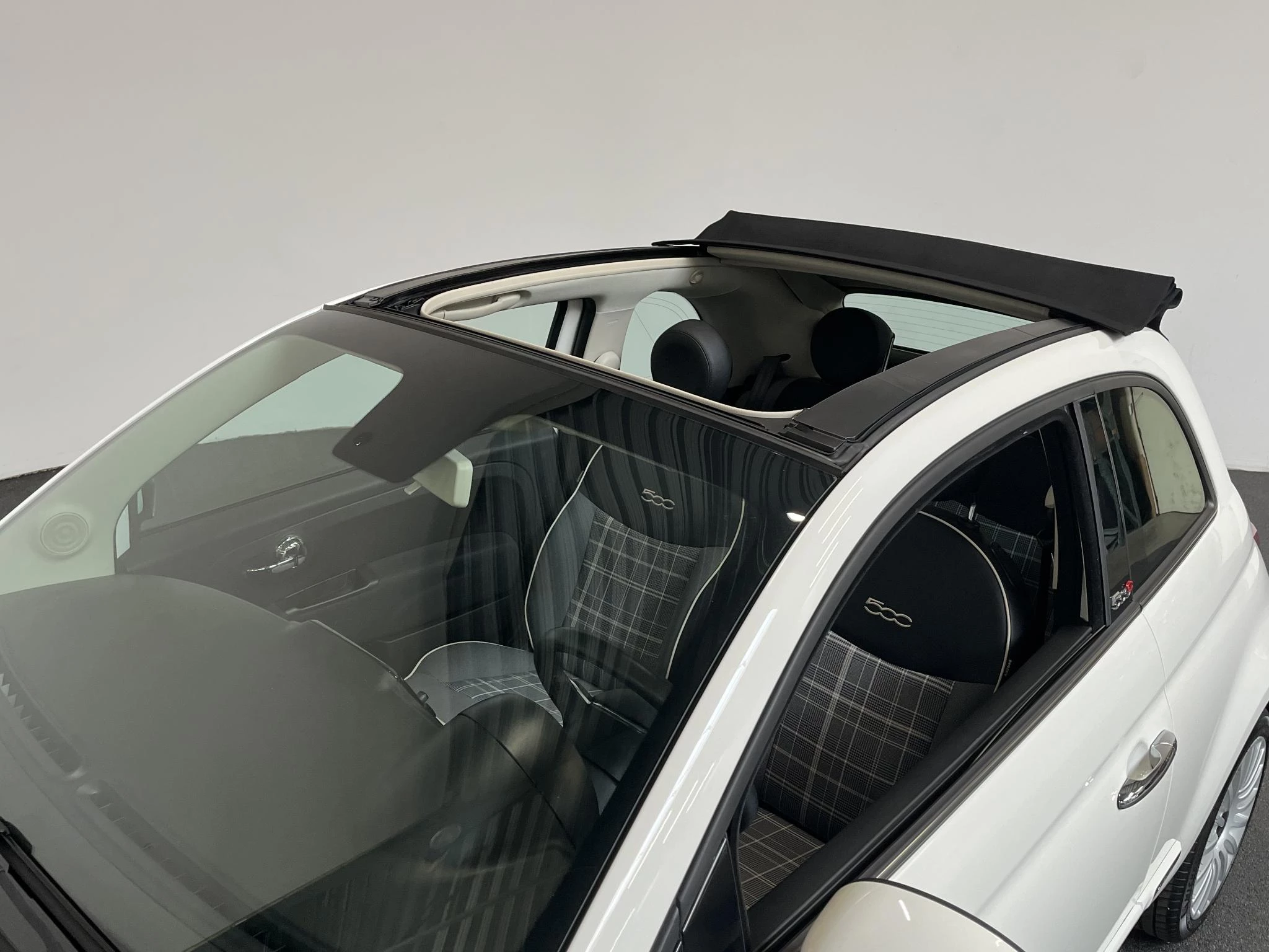 Hoofdafbeelding Fiat 500C