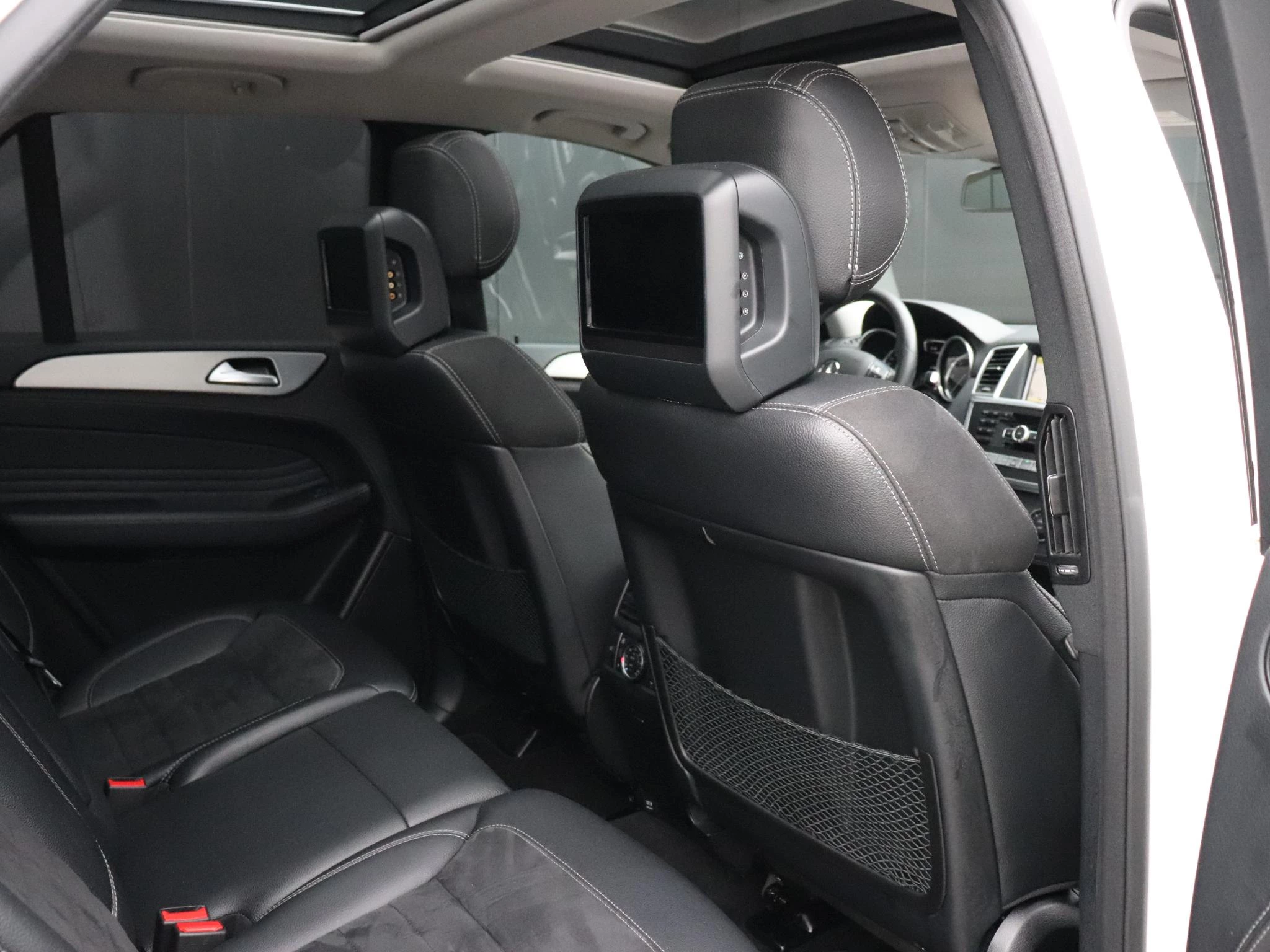 Hoofdafbeelding Mercedes-Benz M-Klasse