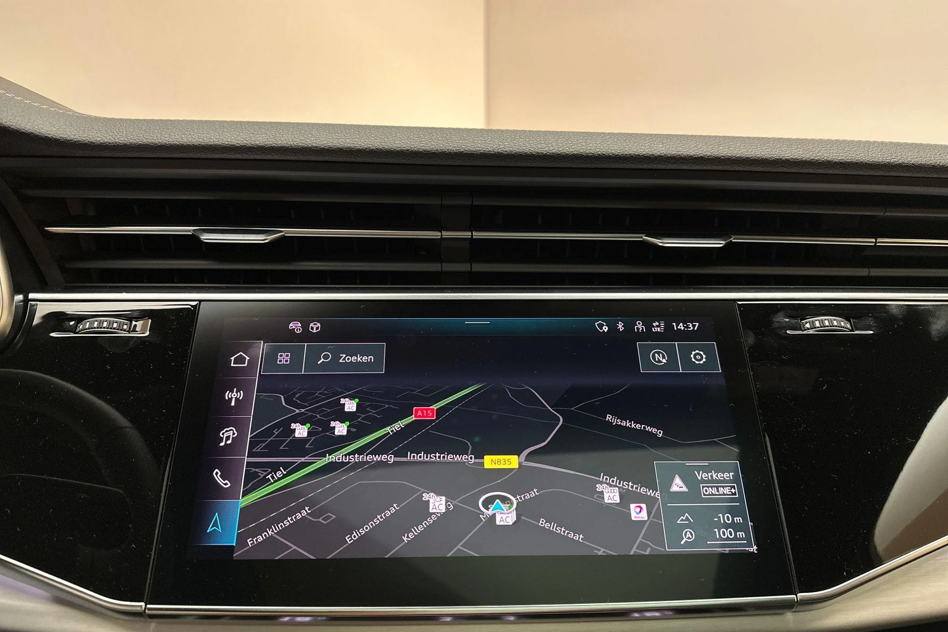 Hoofdafbeelding Audi Q7