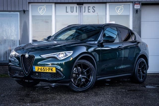 Alfa Romeo Stelvio 2.0T AWD Super Q4 I Winterpack I Racing Green I Camera I Stoelmemory I Leder I Dealer-onderhouden