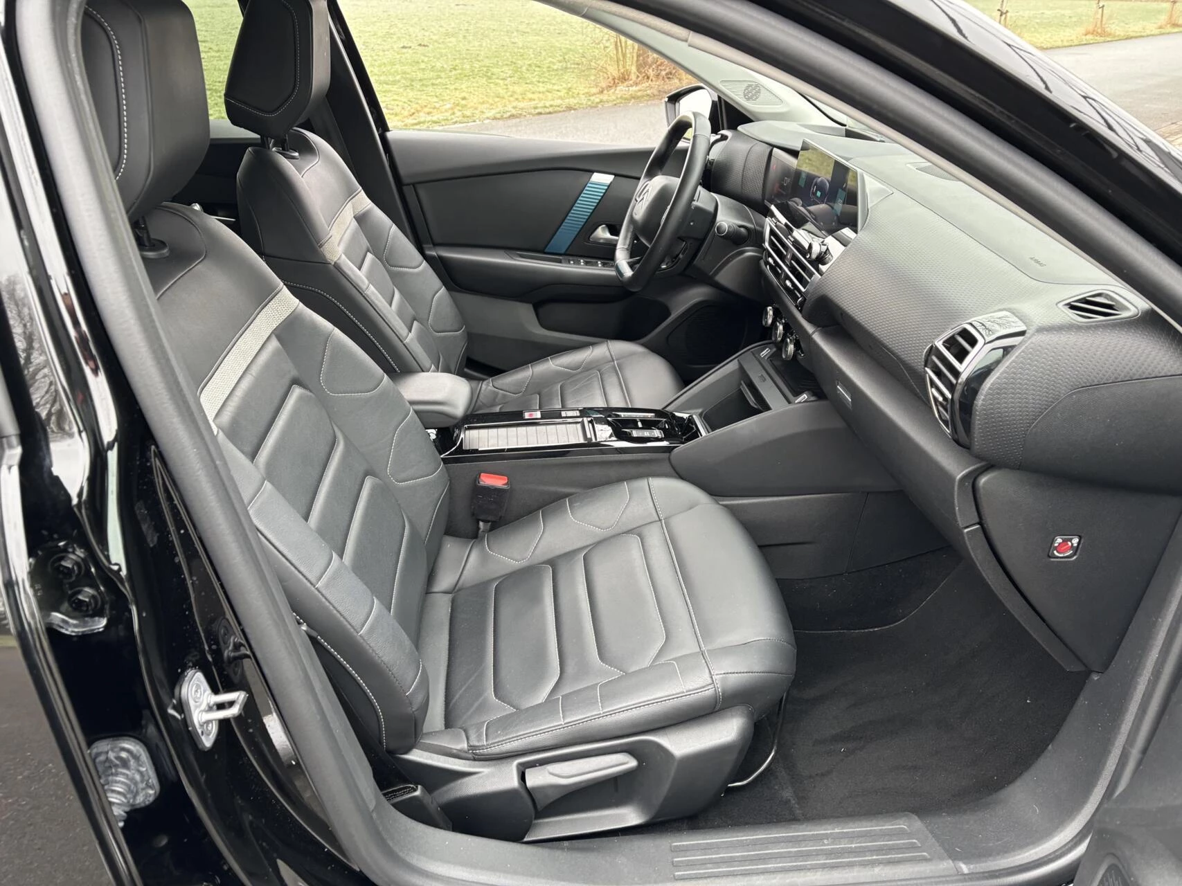 Hoofdafbeelding Citroën ë-C4